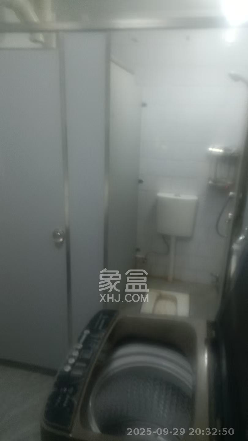 福禄民居（坡子街103号）  2室0厅2卫   2500.00元/月室内图