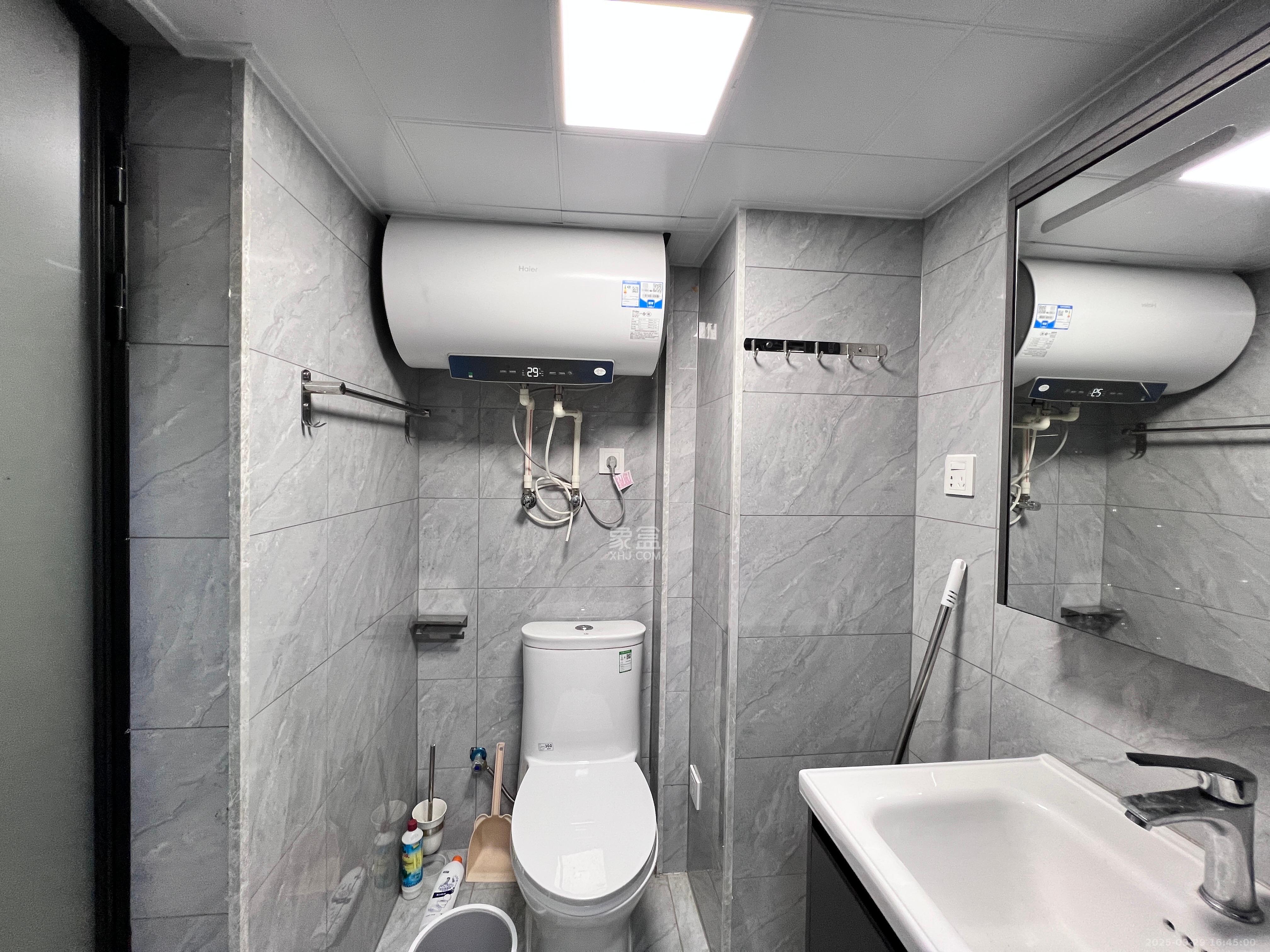 藏珑湖上公馆  1室1厅1卫    2400.0元/月室内图