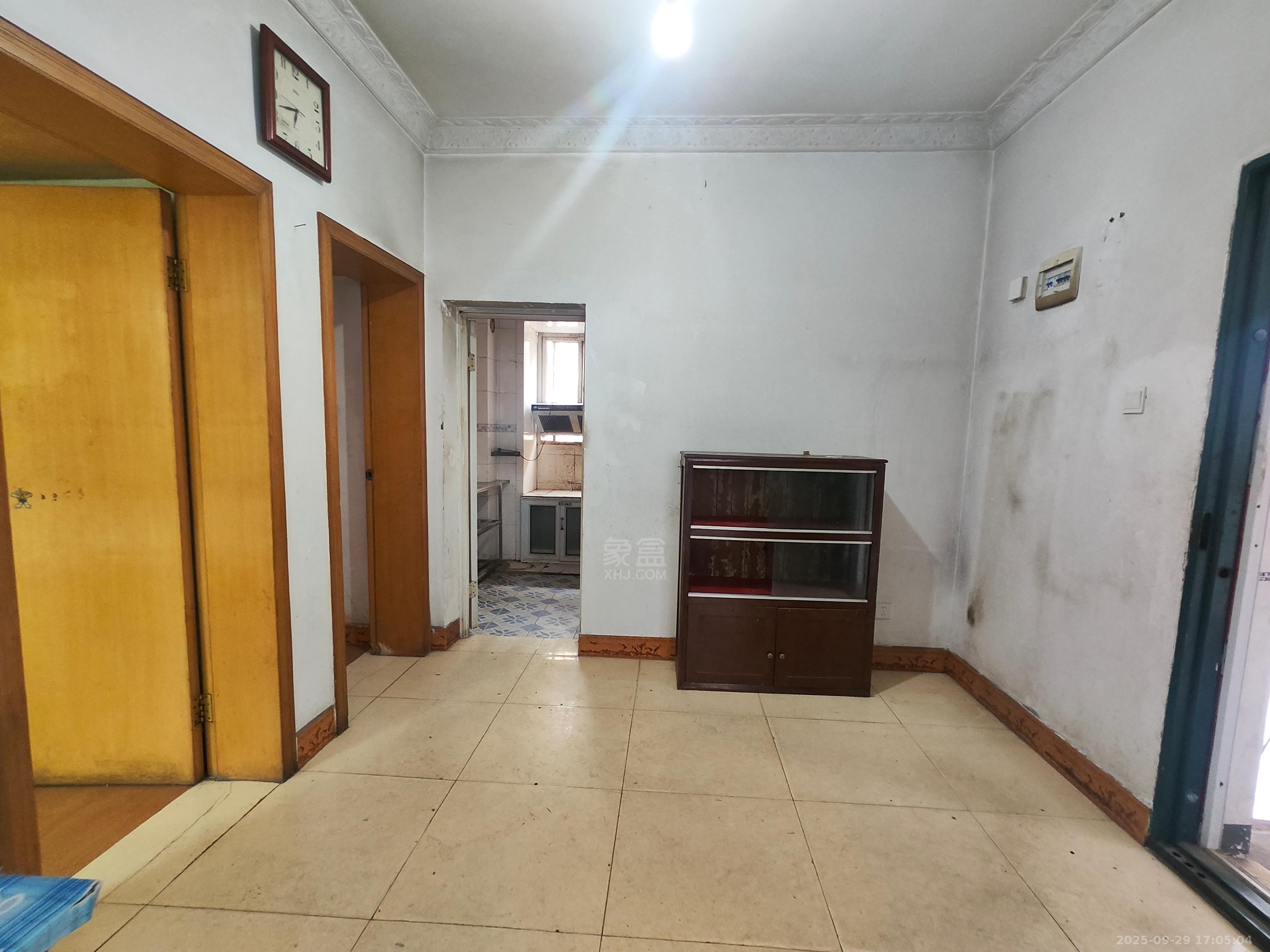 石塘冲  2室2厅1卫    800.0元/月室内图