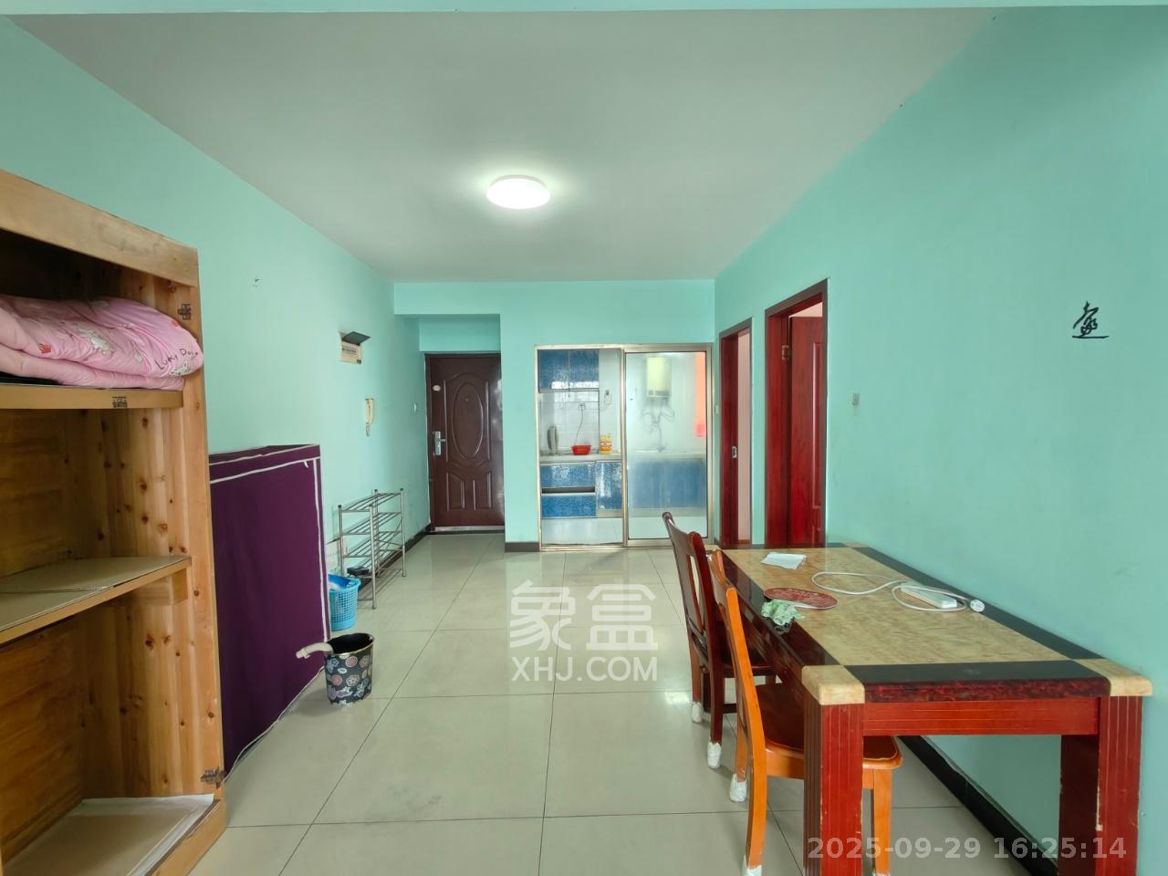 诚兴园 3室2厅1卫 2000.0元/月 诚兴园 3室2厅1卫 2000.0元/月室内图