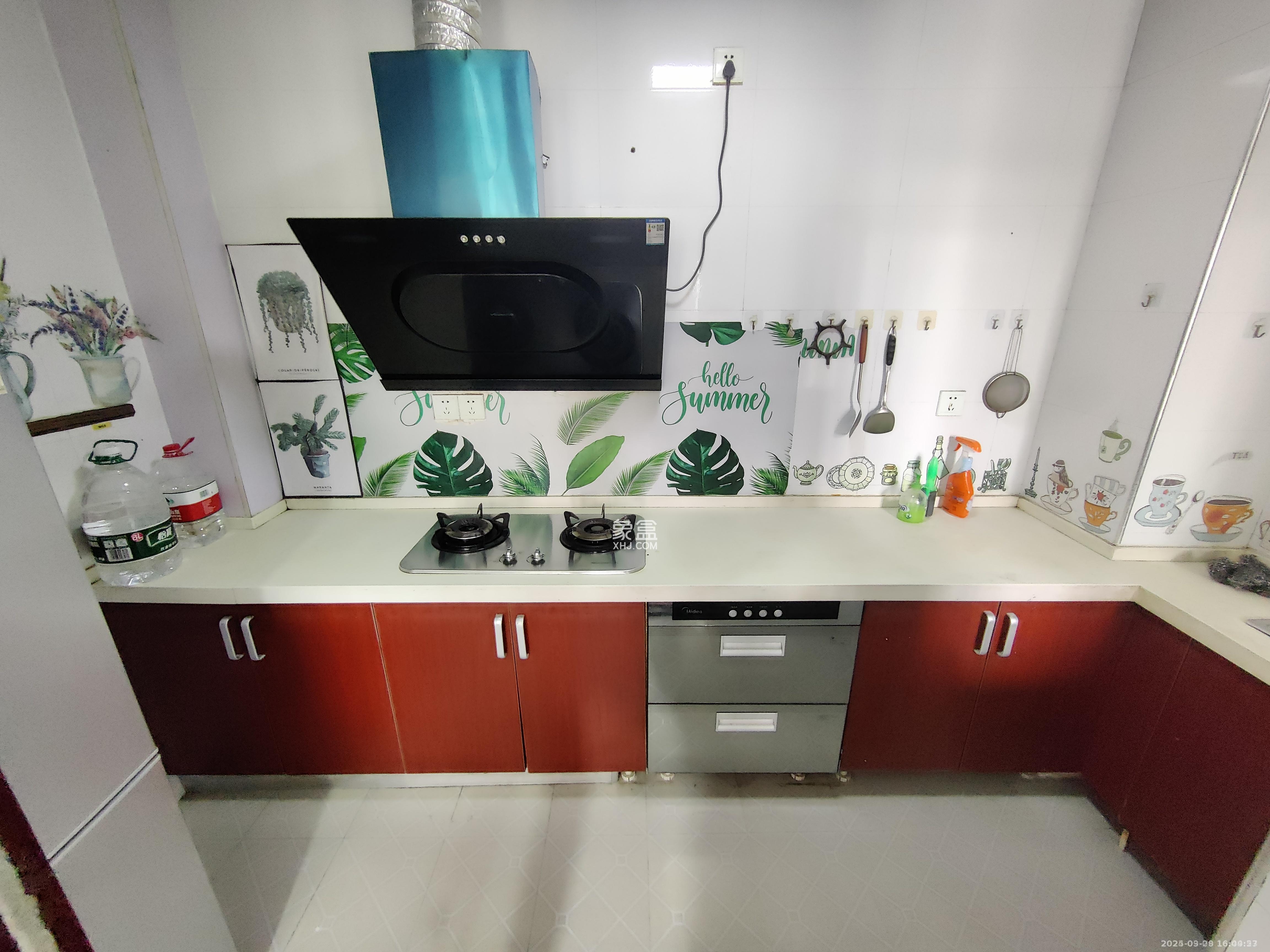 嘉宇盛世华章 2室2厅1卫 2400.0元/月 嘉宇盛世华章 2室2厅1卫 2400.0元/月室内图