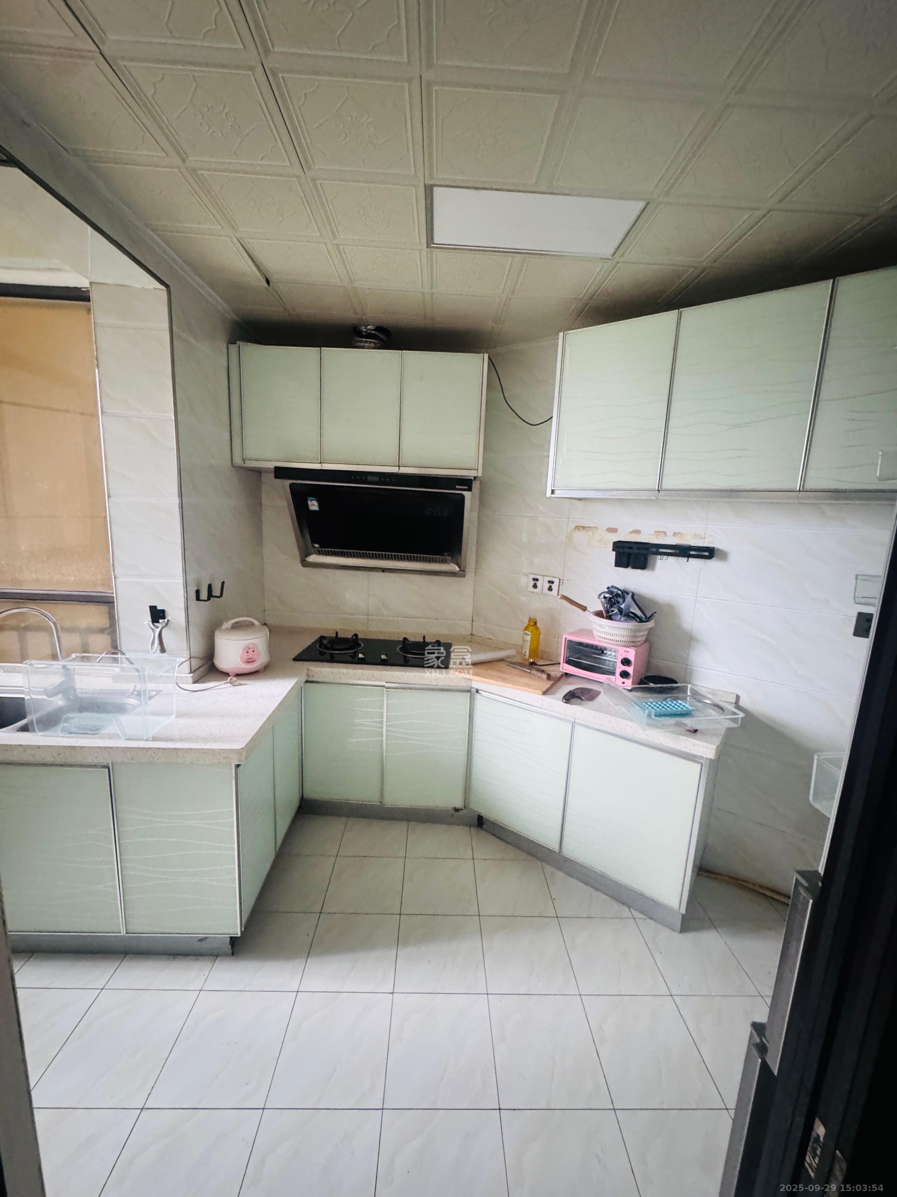 华润橡树湾  2室3厅1卫    1900.0元/月室内图