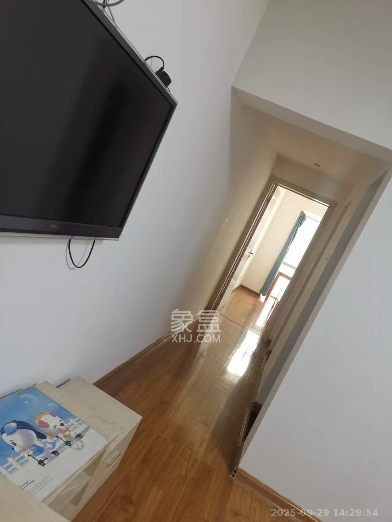 湘府东苑  1室1厅1卫   1700.00元/月室内图