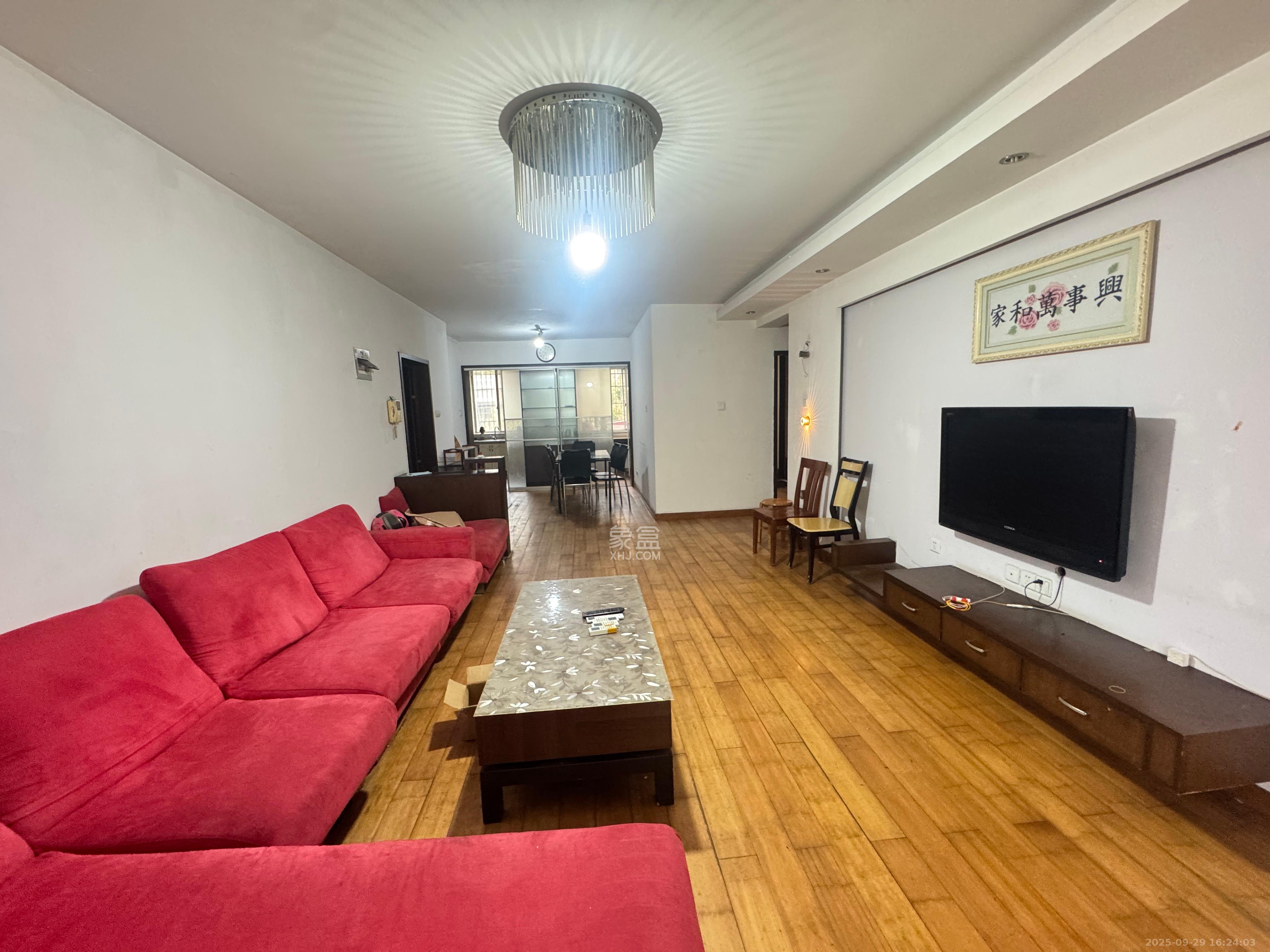 福乐康城  3室2厅2卫    2300.0元/月室内图