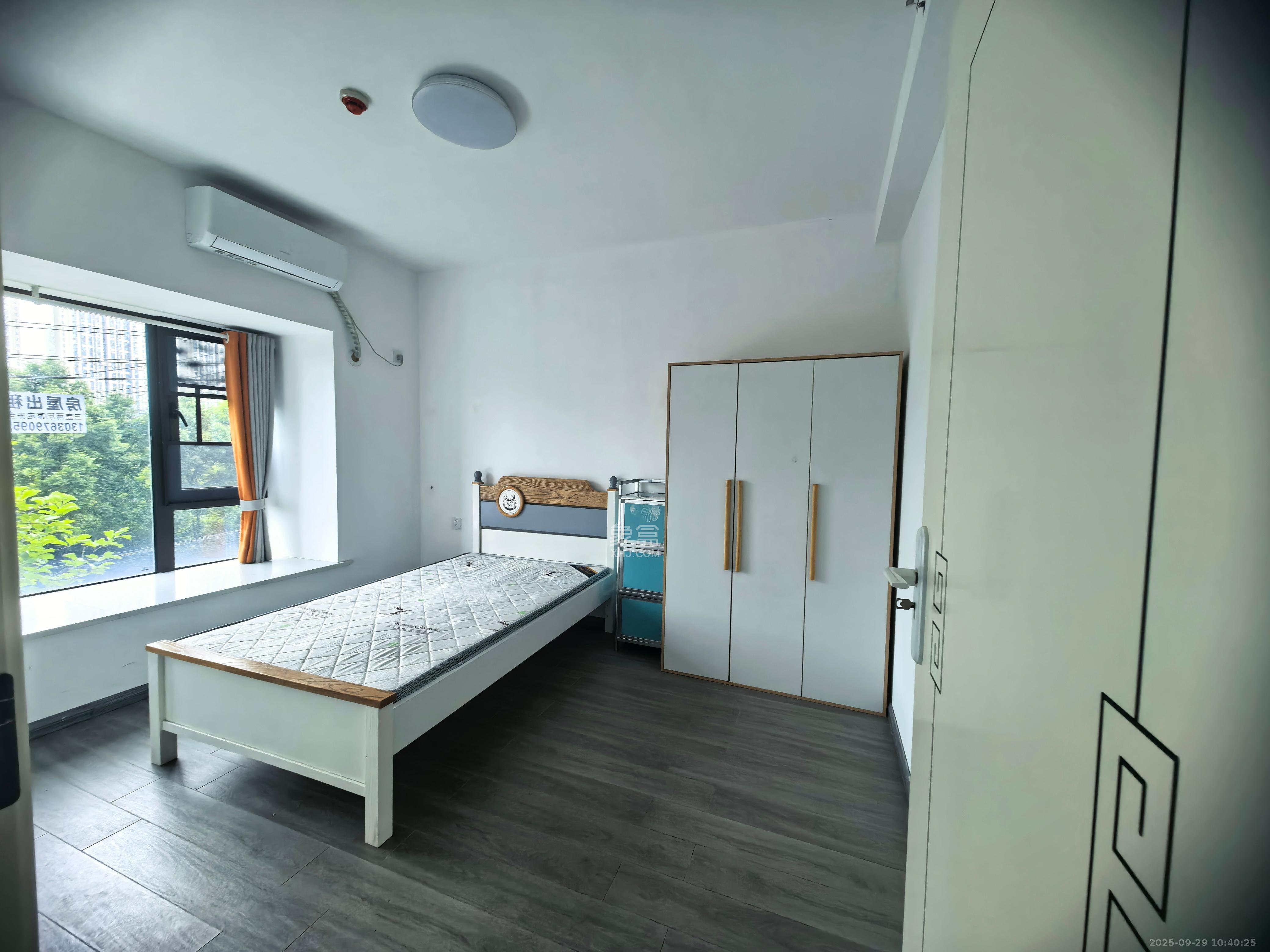 阳光城尚东湾愉景苑  3室2厅2卫    2500.0元/月室内图