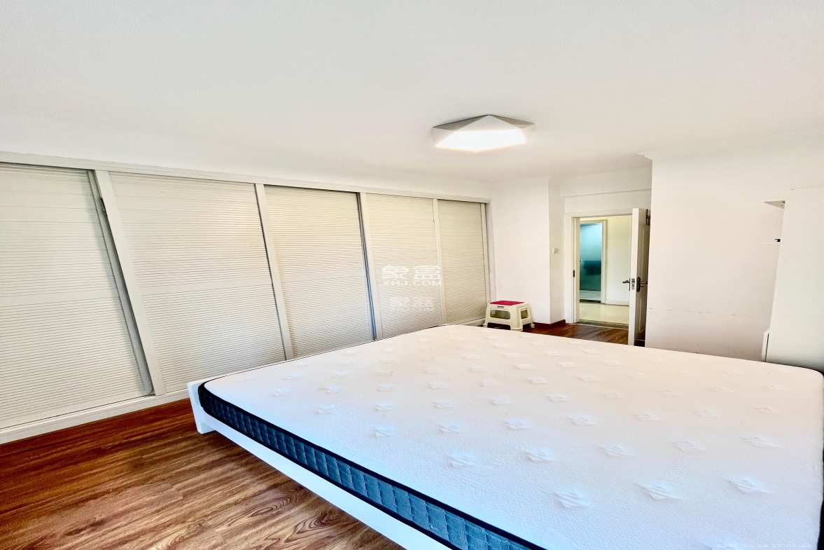 海洋半岛(月珑湾) 3室2厅2卫 2500.00元/月 海洋半岛(月珑湾) 3室2厅2卫 2500.00元/月室内图