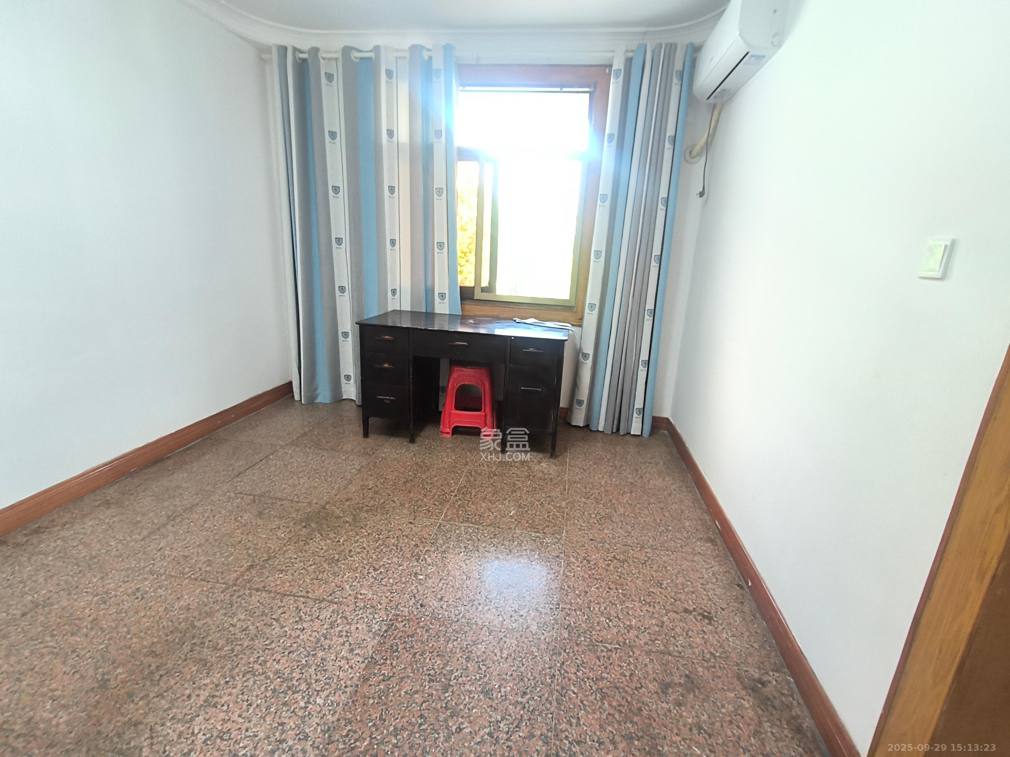 马家冲社区（马家冲小区）  3室2厅1卫    2500.0元/月室内图