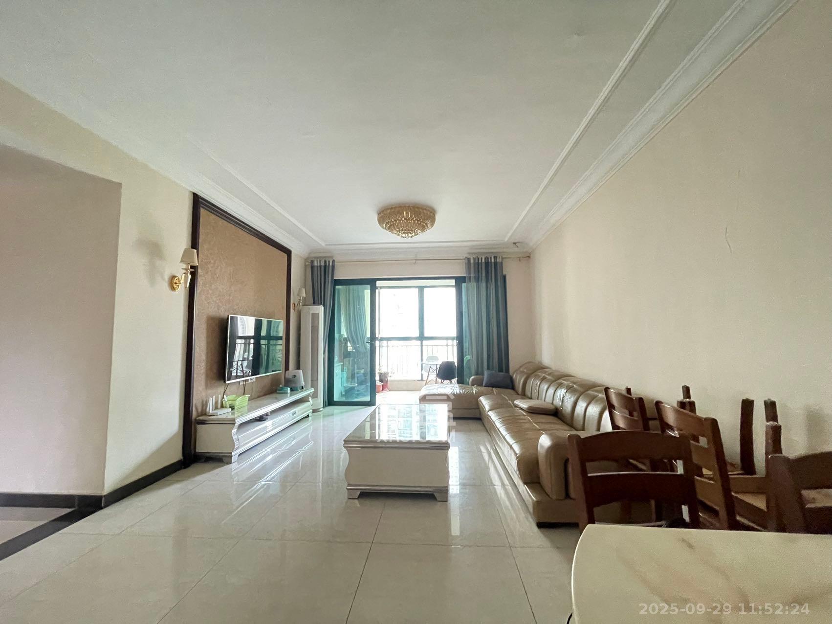 恒大雅苑 1室2厅1卫 2500.0元/月 恒大雅苑 1室2厅1卫 2500.0元/月室内图