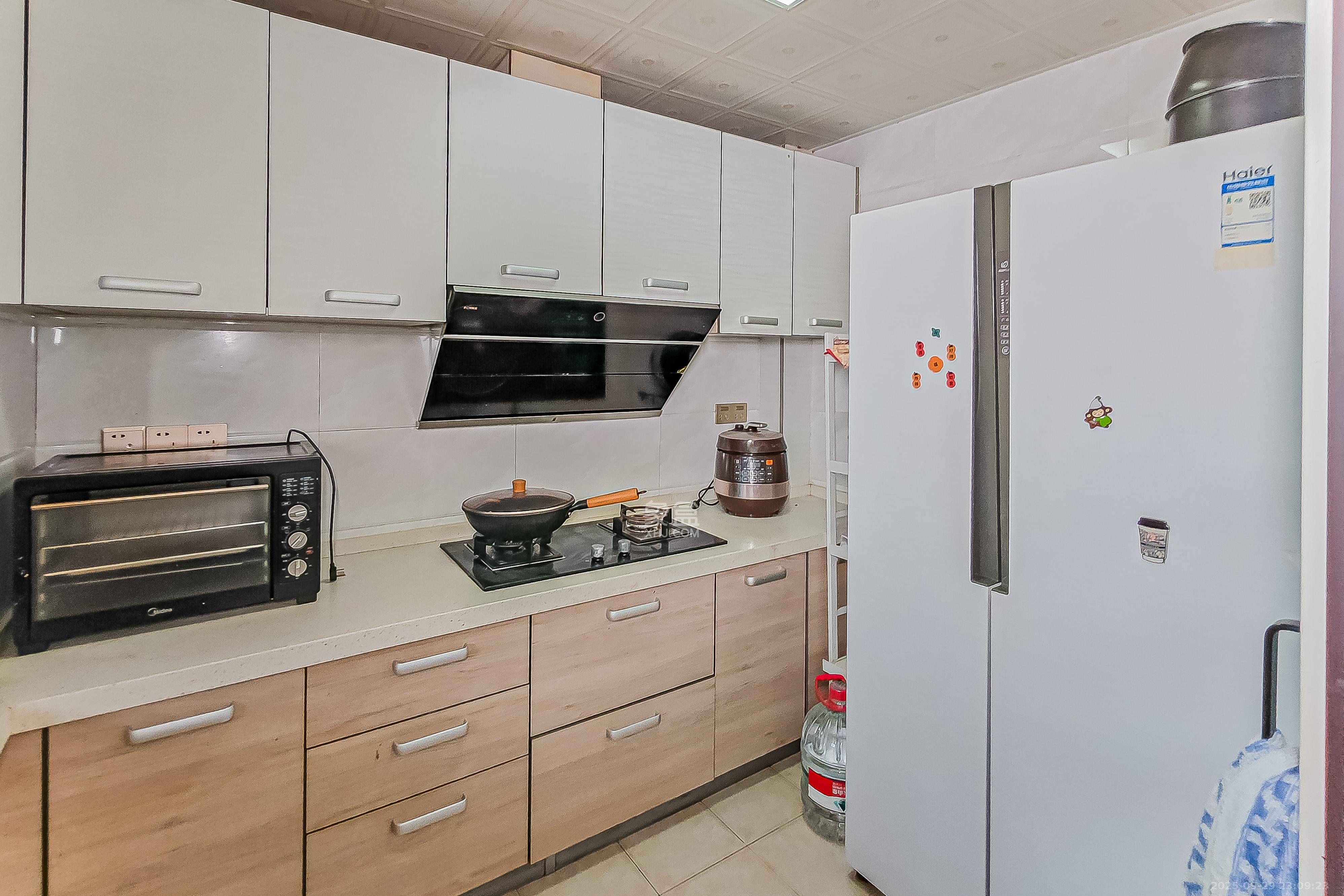 通用时代国际社区 3室2厅2卫 158.0万 通用时代国际社区 3室2厅2卫 158.0万厨房