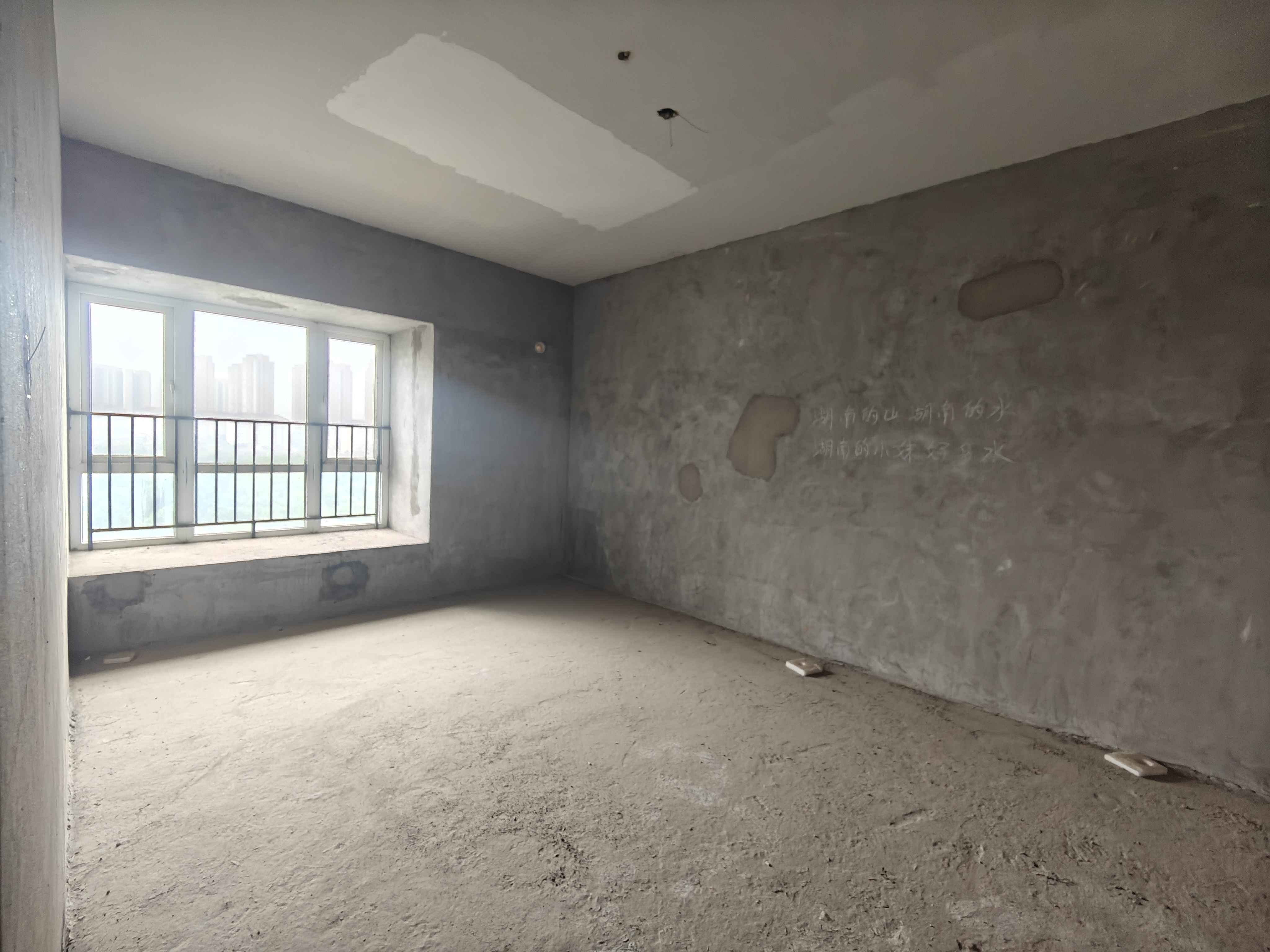 体育新城 3室2厅2卫 800.0元/月 体育新城 3室2厅2卫 800.0元/月户型图