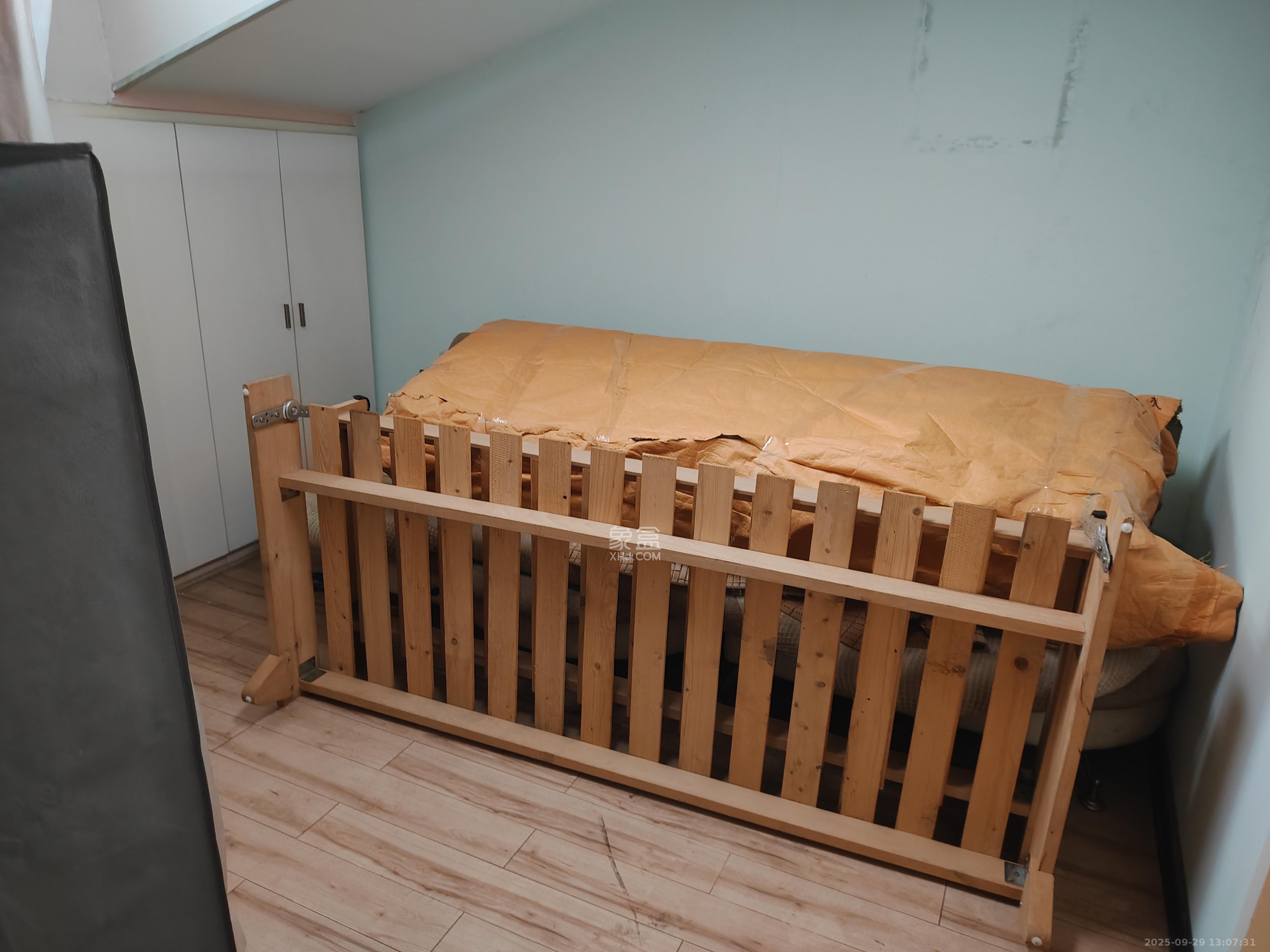 好家园 4室2厅2卫 1800.0元/月 好家园 4室2厅2卫 1800.0元/月室内图