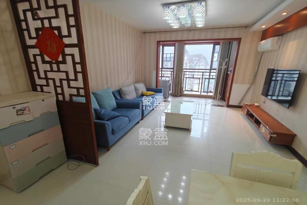 高信向日葵 3室2厅2卫 2600.0元/月 高信向日葵 3室2厅2卫 2600.0元/月室内图