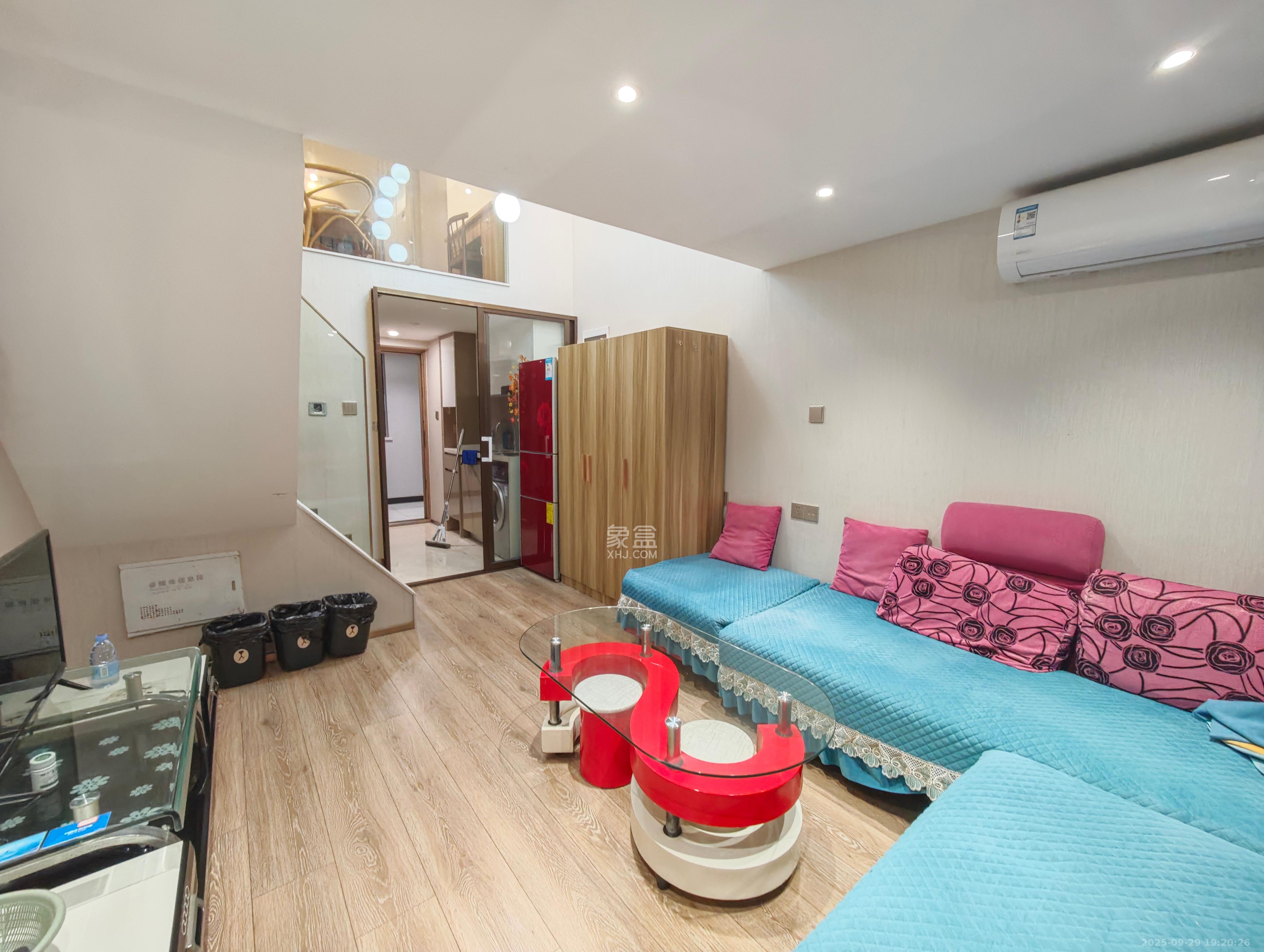 华远海蓝郡 2室1厅1卫 1500.0元/月 华远海蓝郡 2室1厅1卫 1500.0元/月室内图