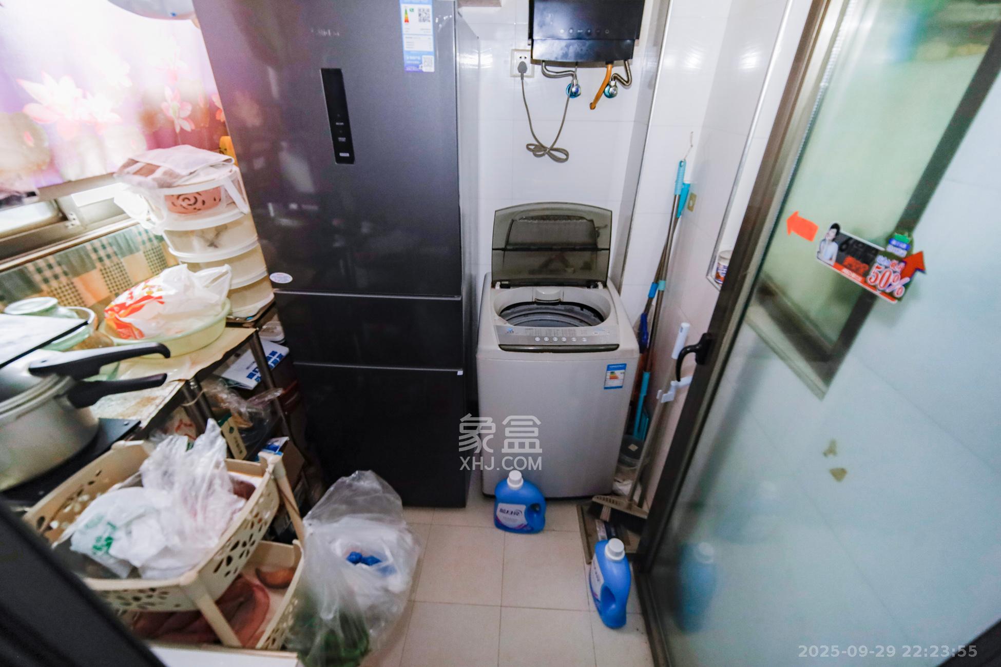 珈鼎城（泊富骊庭）  3室2厅1卫    62.8万阳台