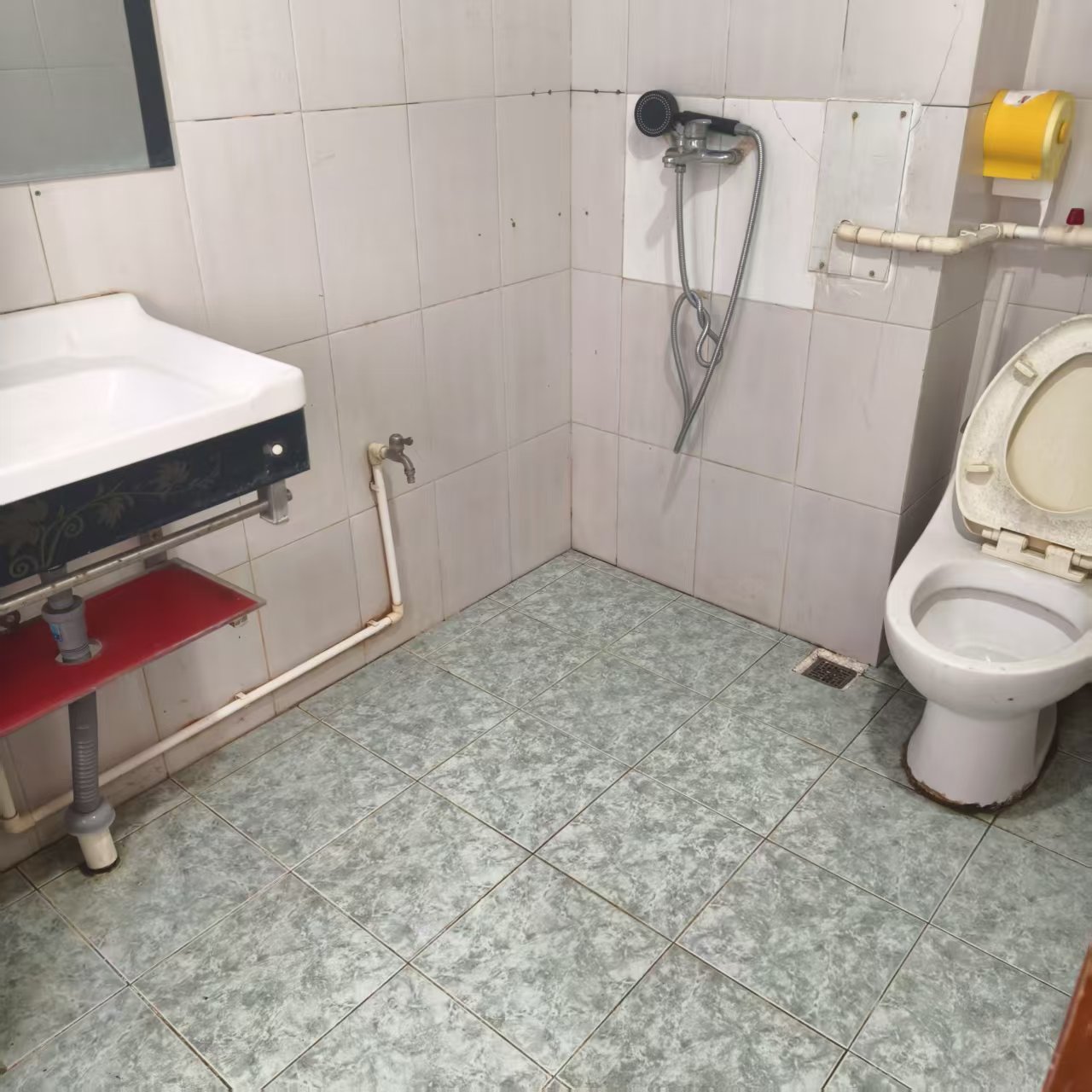 省中行宿舍(南宝路) 1室0厅0卫 2300.0元/月 省中行宿舍(南宝路) 1室0厅0卫 2300.0元/月室内图