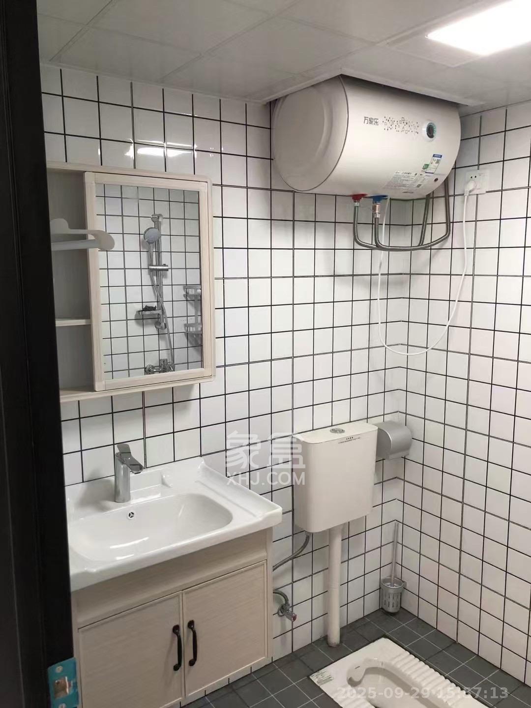 MOMA当代广场  1室1厅1卫    1400.0元/月室内图