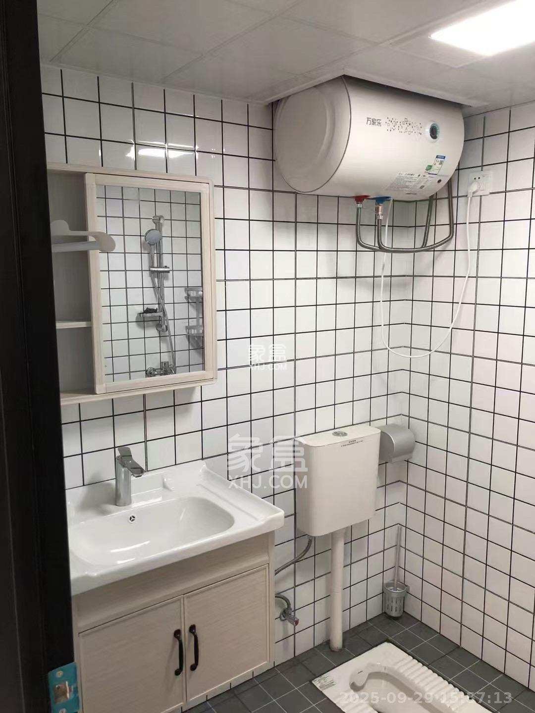 MOMA当代广场 1室1厅1卫 1400.0元/月 MOMA当代广场 1室1厅1卫 1400.0元/月室内图