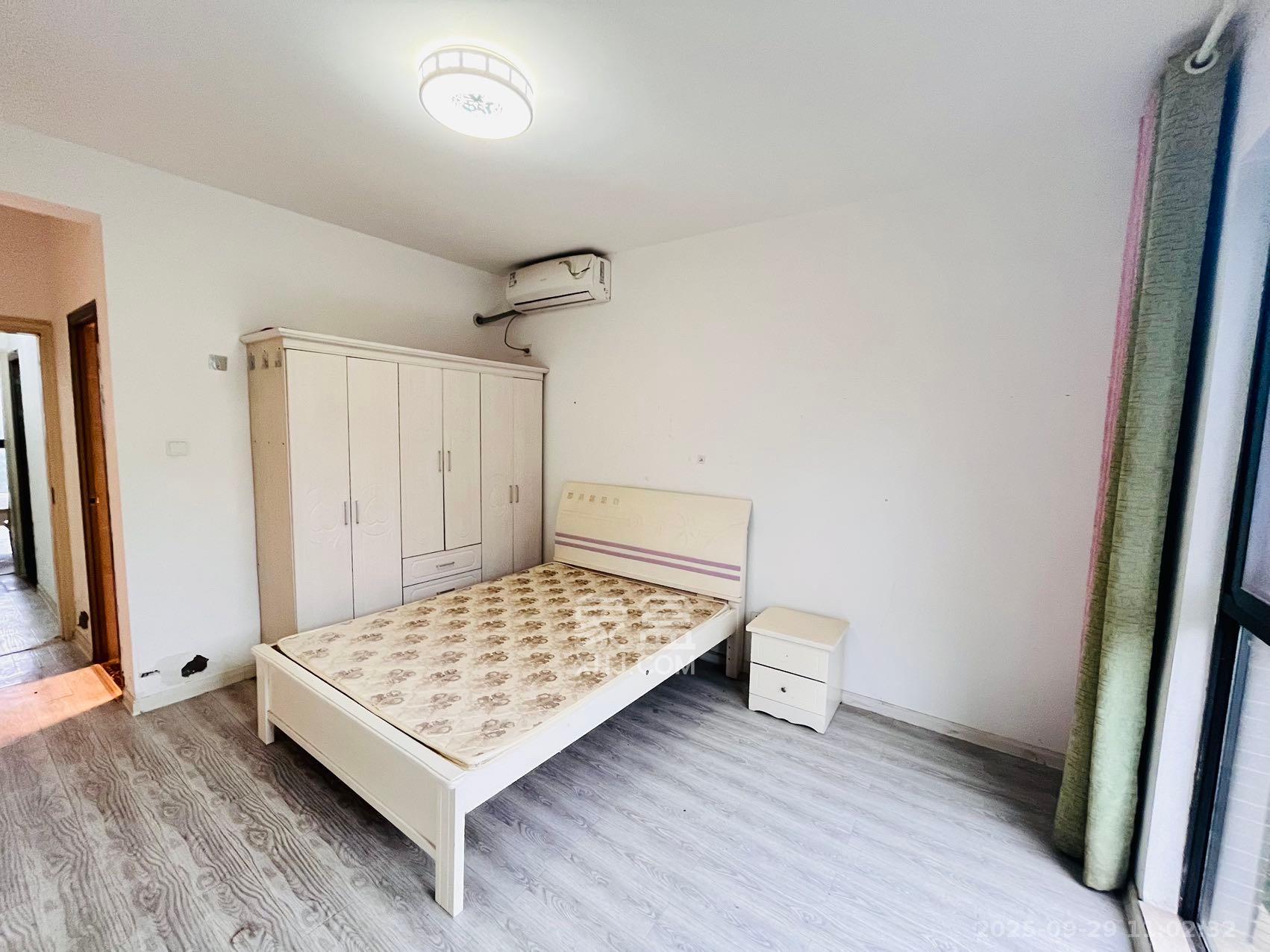 优山美地 3室2厅2卫 2600.0元/月 优山美地 3室2厅2卫 2600.0元/月室内图