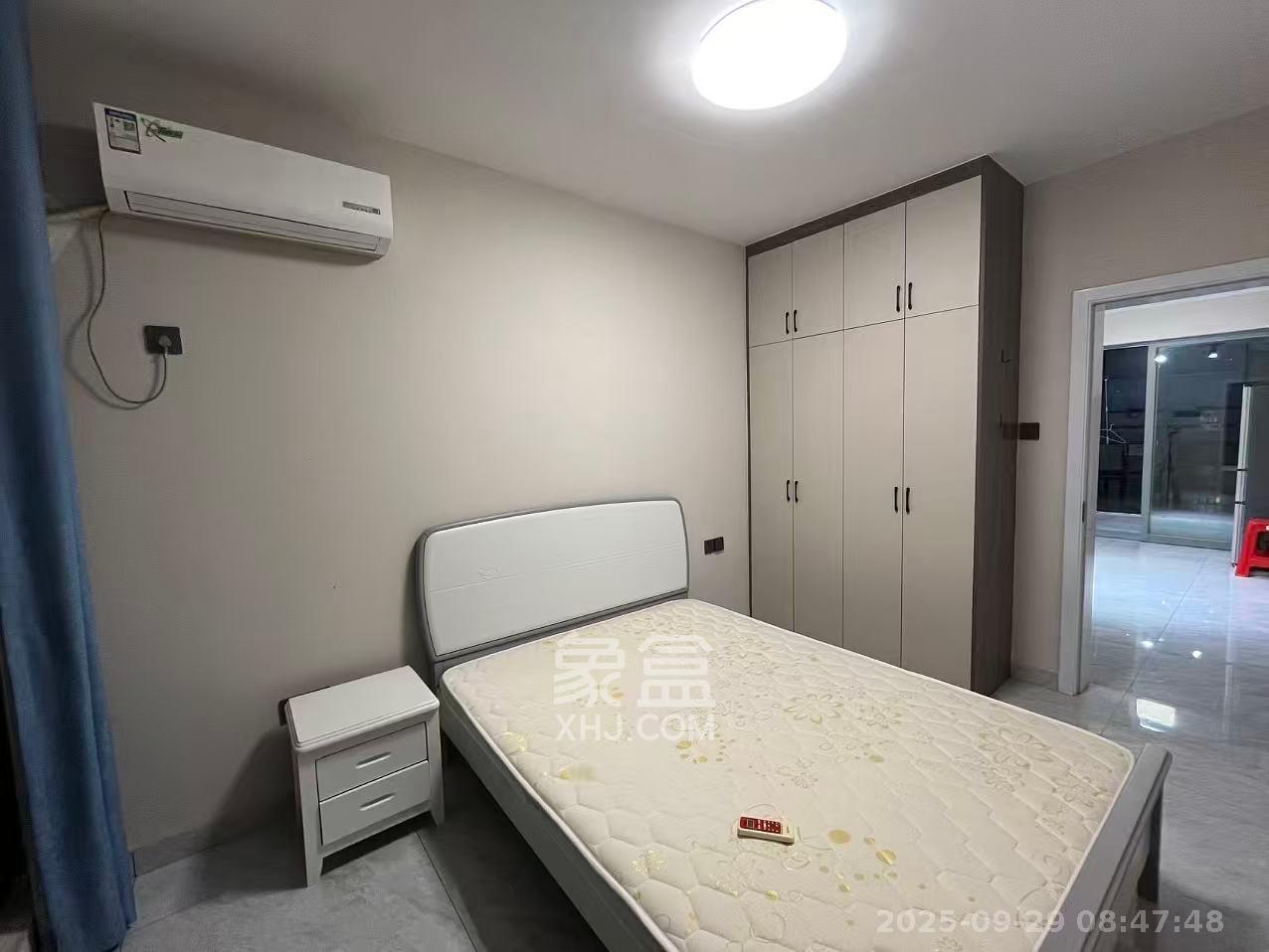 汇景豪庭  3室2厅2卫   3600.00元/月室内图