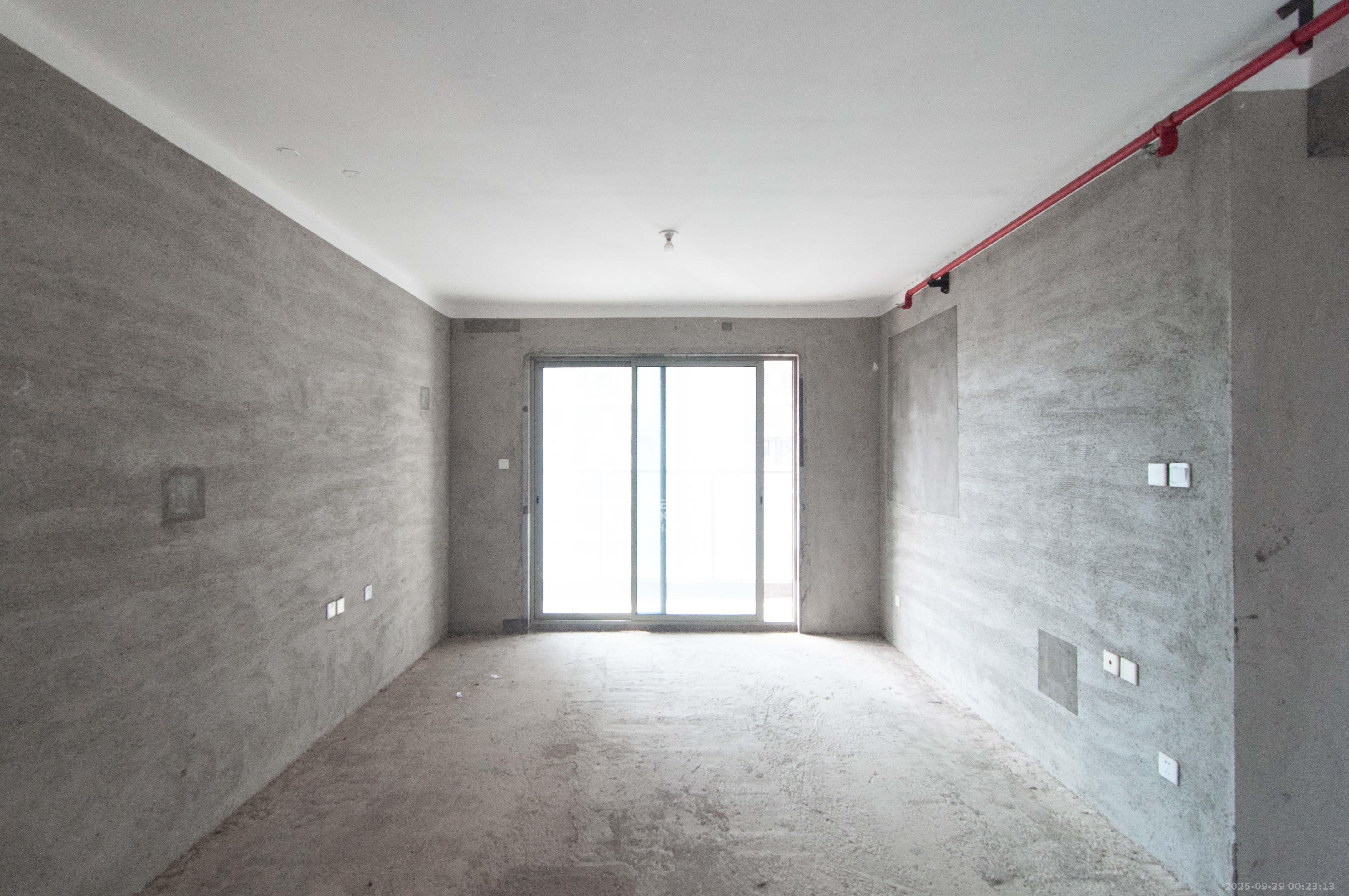 梅溪湖金茂湾 4室2厅2卫 180.0万 梅溪湖金茂湾 4室2厅2卫 180.0万客厅