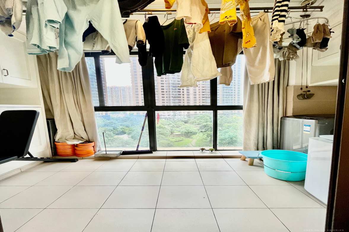 海洋半岛(月珑湾) 3室2厅2卫 2500.00元/月 海洋半岛(月珑湾) 3室2厅2卫 2500.00元/月室内图