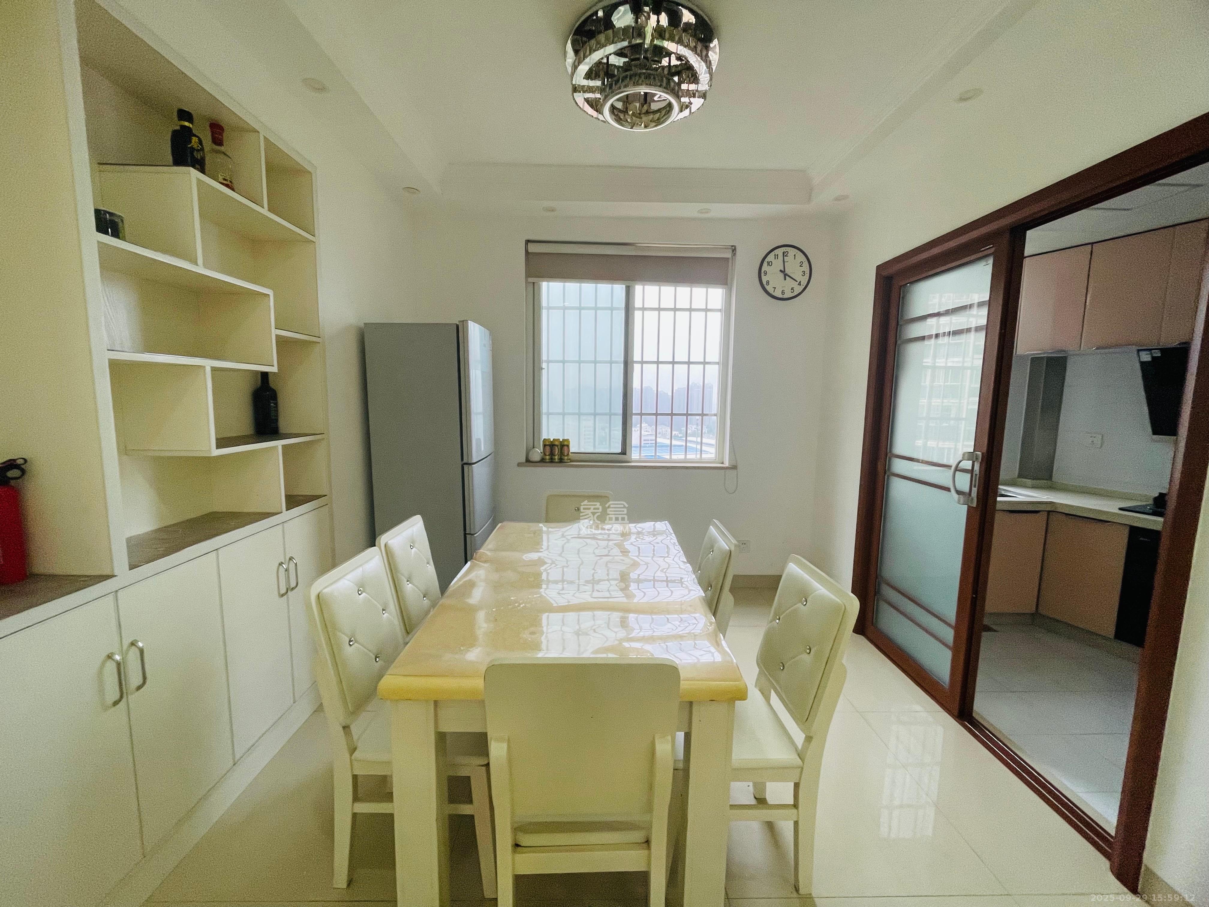 筑梦园 1室0厅0卫 2000.0元/月 筑梦园 1室0厅0卫 2000.0元/月室内图