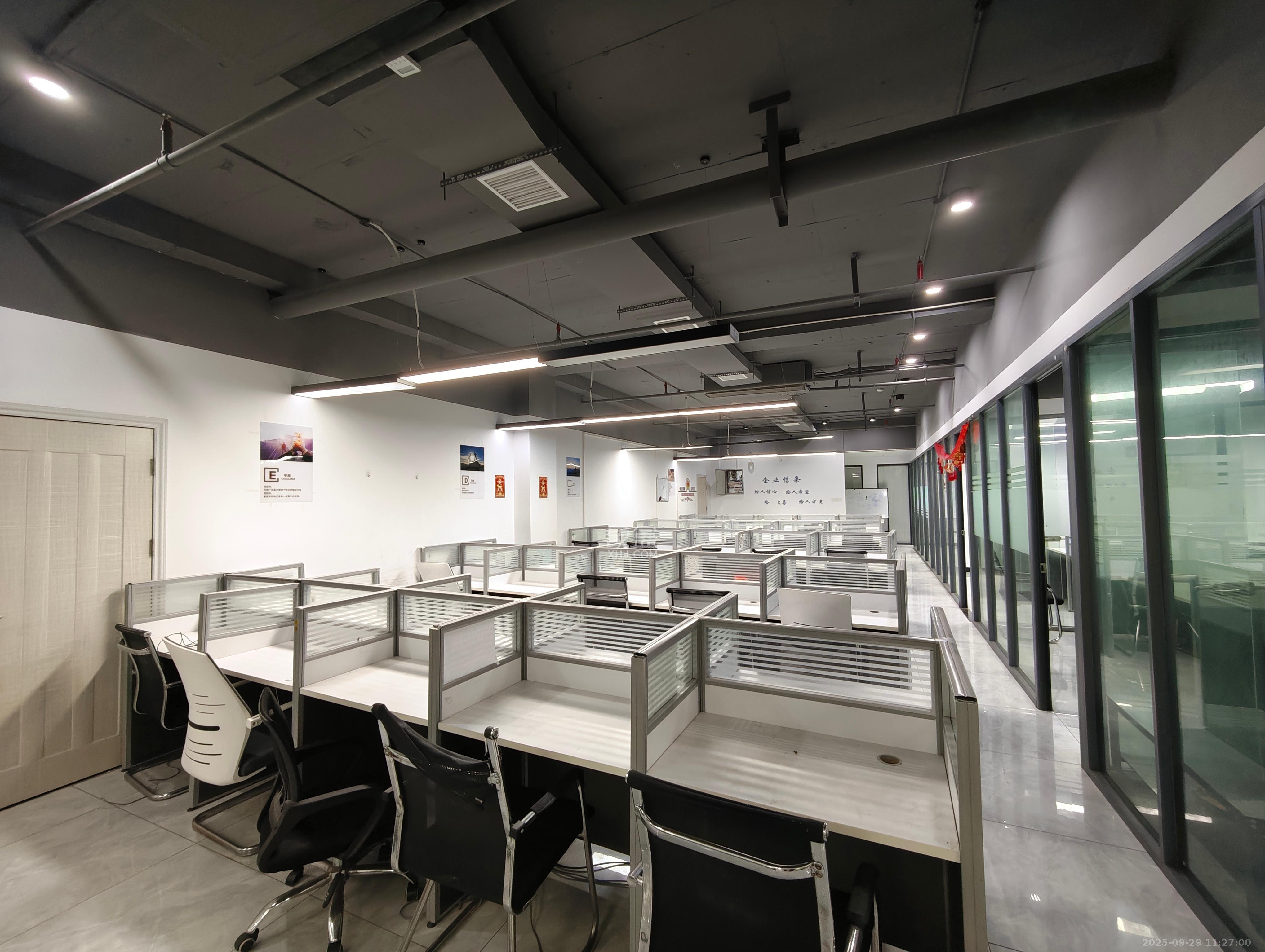 兴工国际产业园 3室1厅0卫 7200.0元/月 兴工国际产业园 3室1厅0卫 7200.0元/月室内图