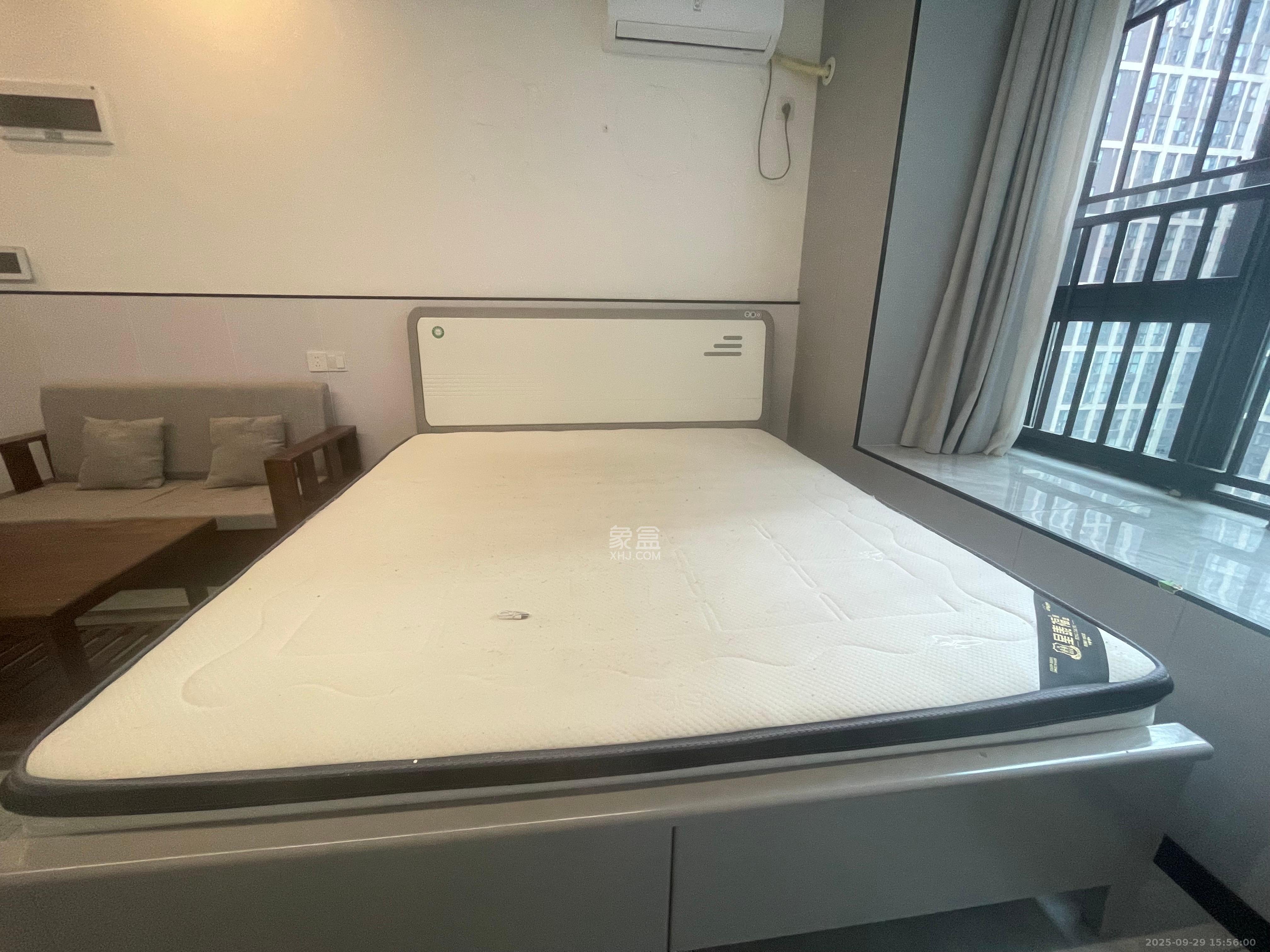 新城悦隽公园  1室0厅1卫   1200.00元/月室内图
