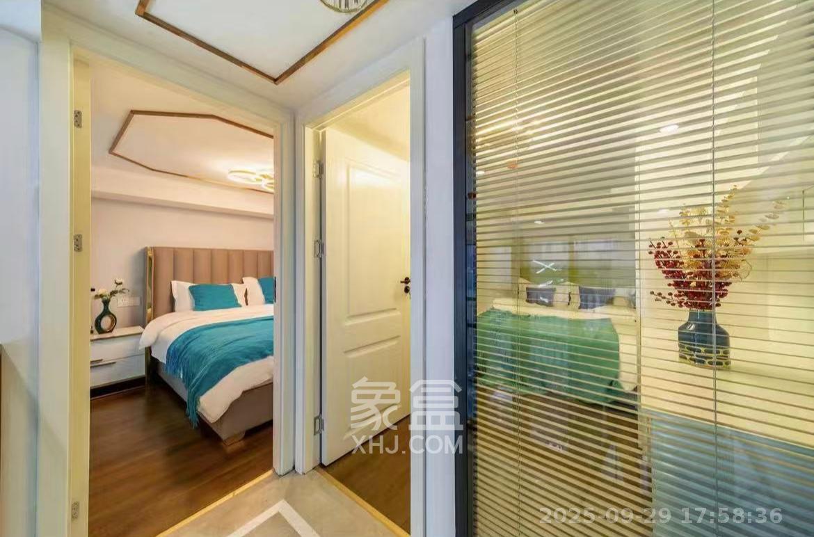 华远云玺公寓  2室1厅1卫    4200.0元/月 华远云玺公寓  2室1厅1卫    4200.0元/月室内图