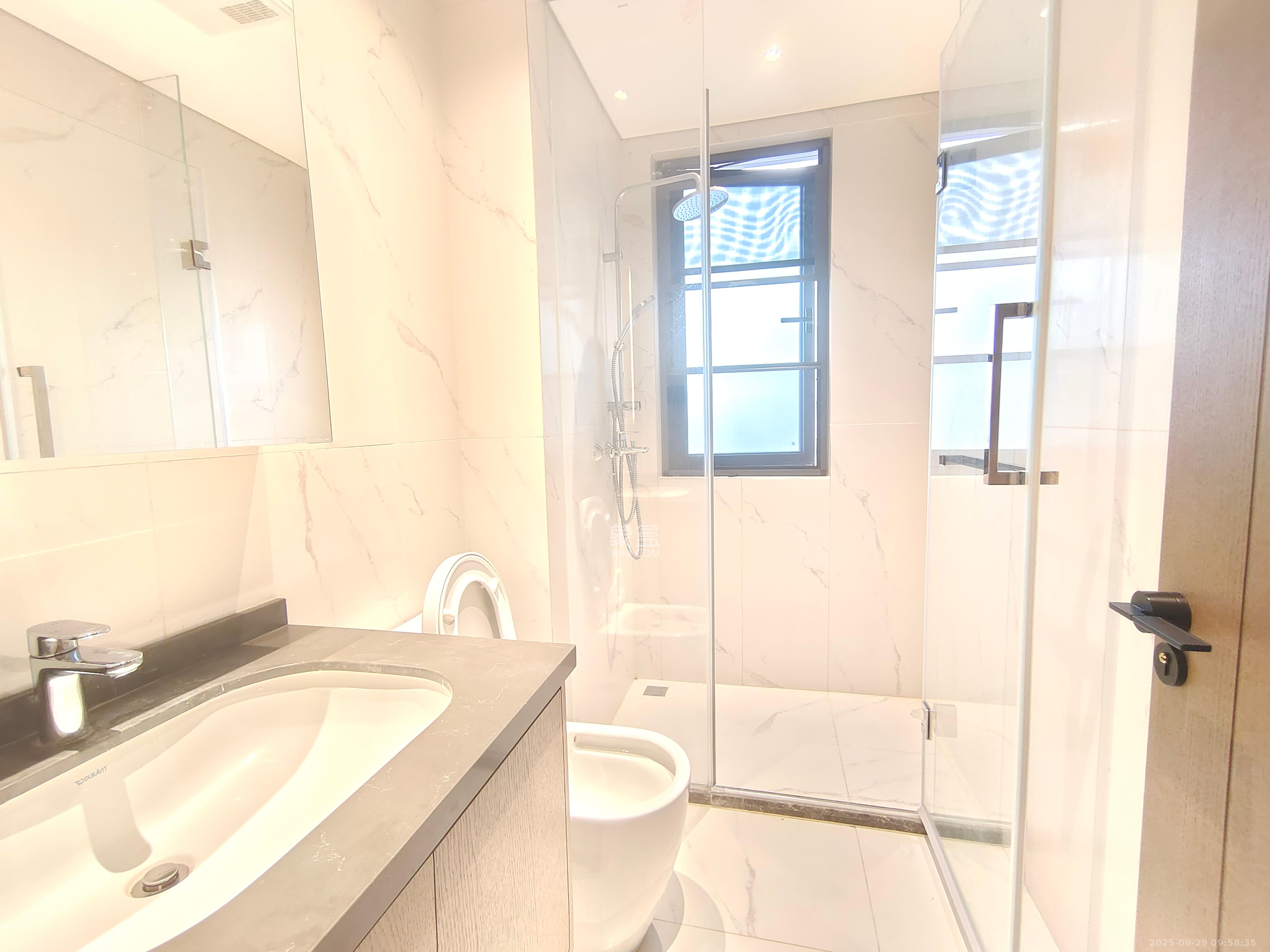 长沙悦府(华润万象城) 4室2厅2卫 14500.0元/月 长沙悦府(华润万象城) 4室2厅2卫 14500.0元/月室内图