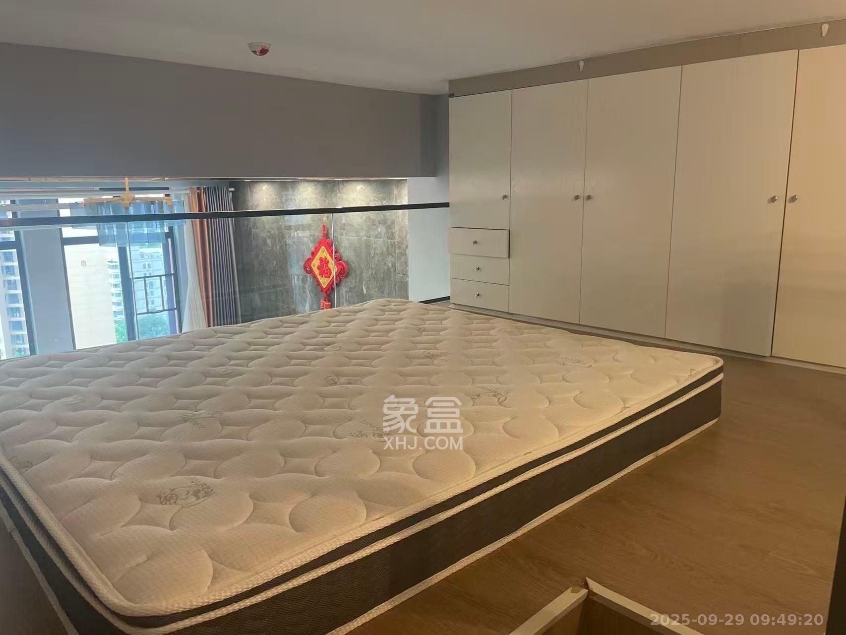 荣悦台 1室1厅1卫 2200.0元/月 荣悦台 1室1厅1卫 2200.0元/月室内图