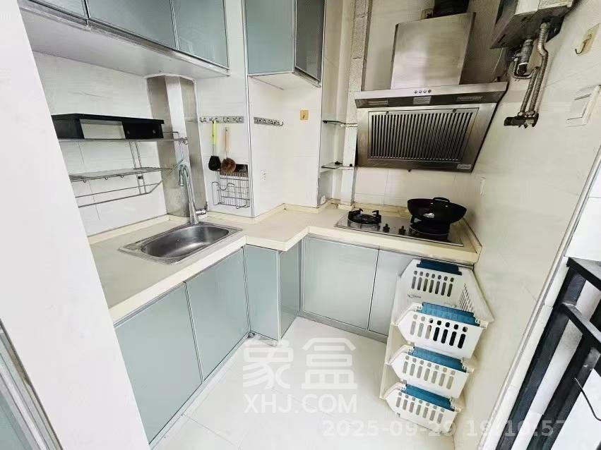 印象天心  1室1厅1卫   1800.00元/月室内图