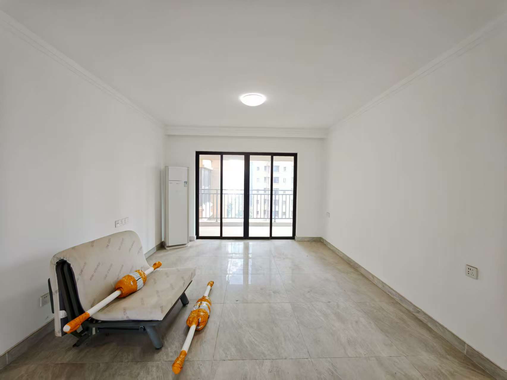 美的翰城 4室2厅2卫 110.0万 美的翰城 4室2厅2卫 110.0万室内图