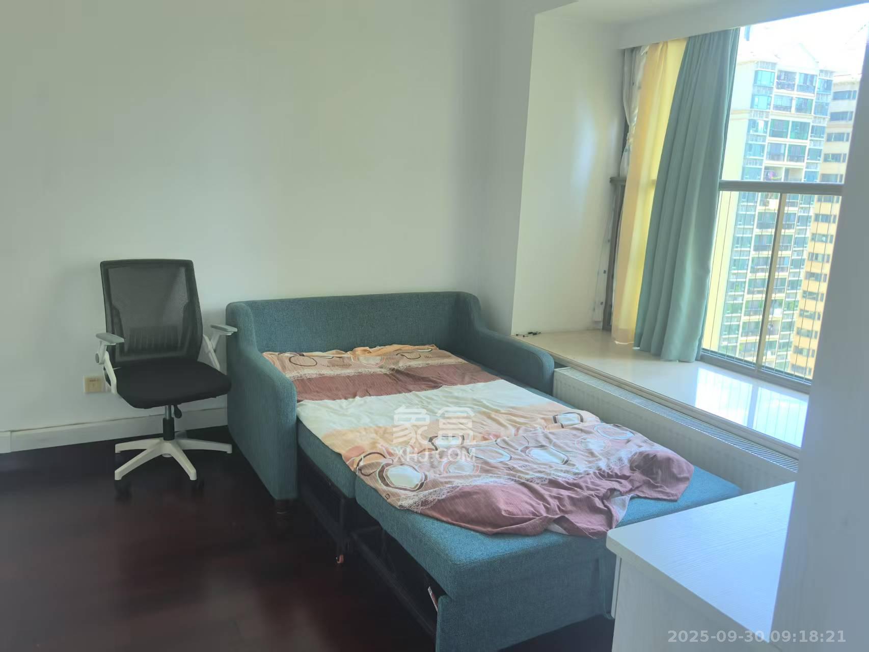 恒大城 4室2厅2卫 2600.0元/月 恒大城 4室2厅2卫 2600.0元/月室内图