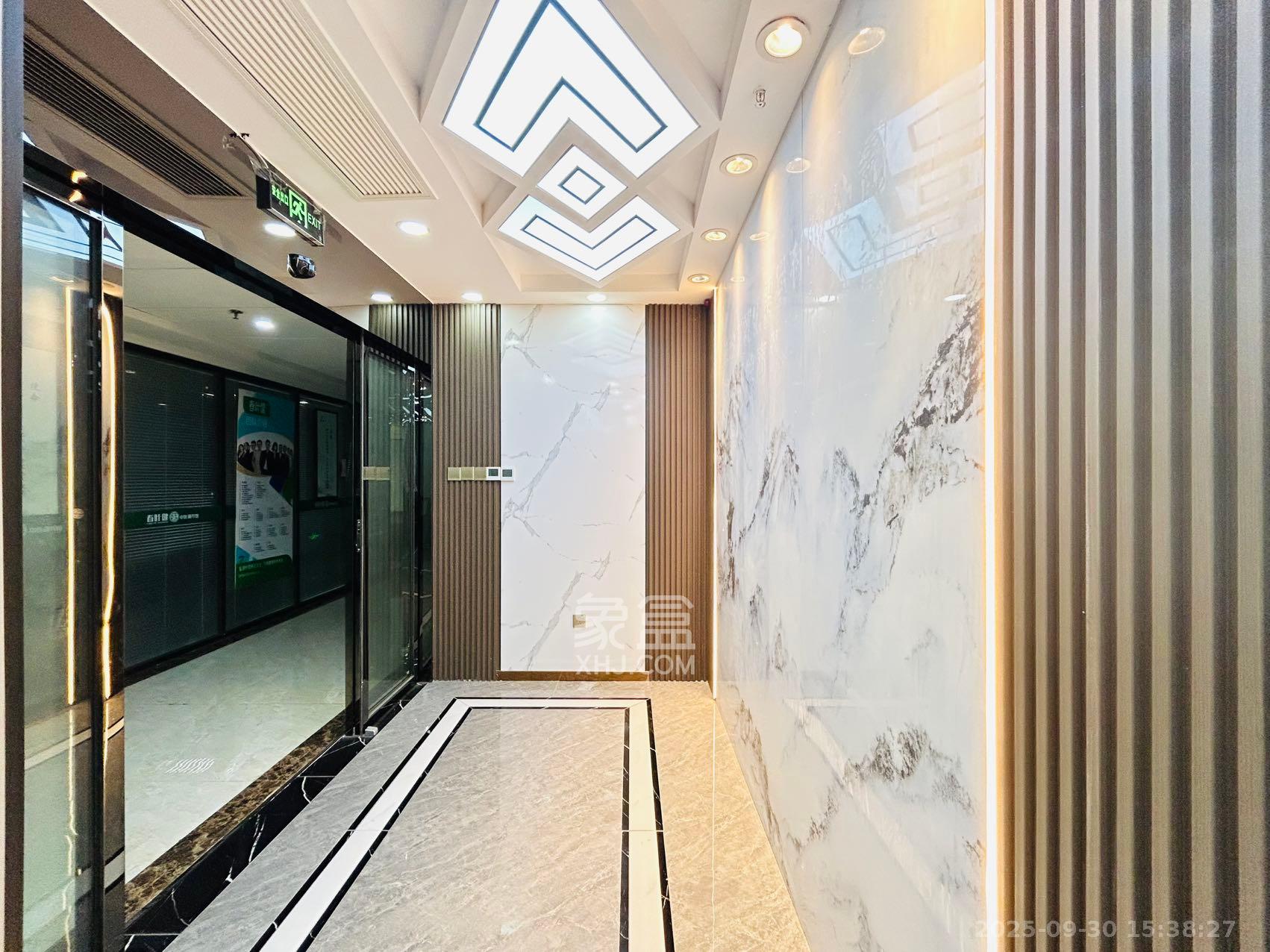 兴旺双铁城   198.0㎡      8000.0元/月室内图