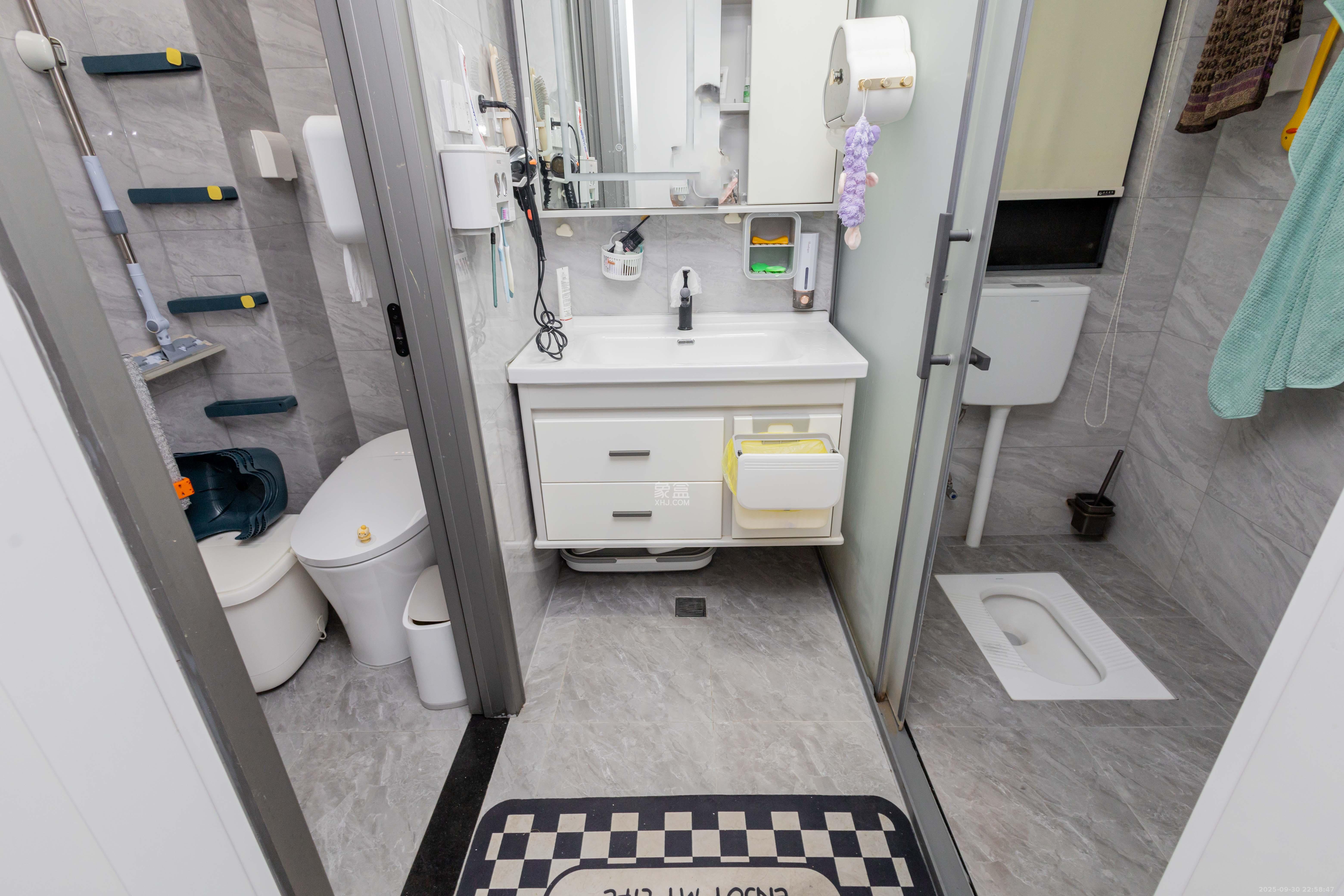 中交中央公园D5区 3室2厅2卫 155.0万 中交中央公园D5区 3室2厅2卫 155.0万卫生间