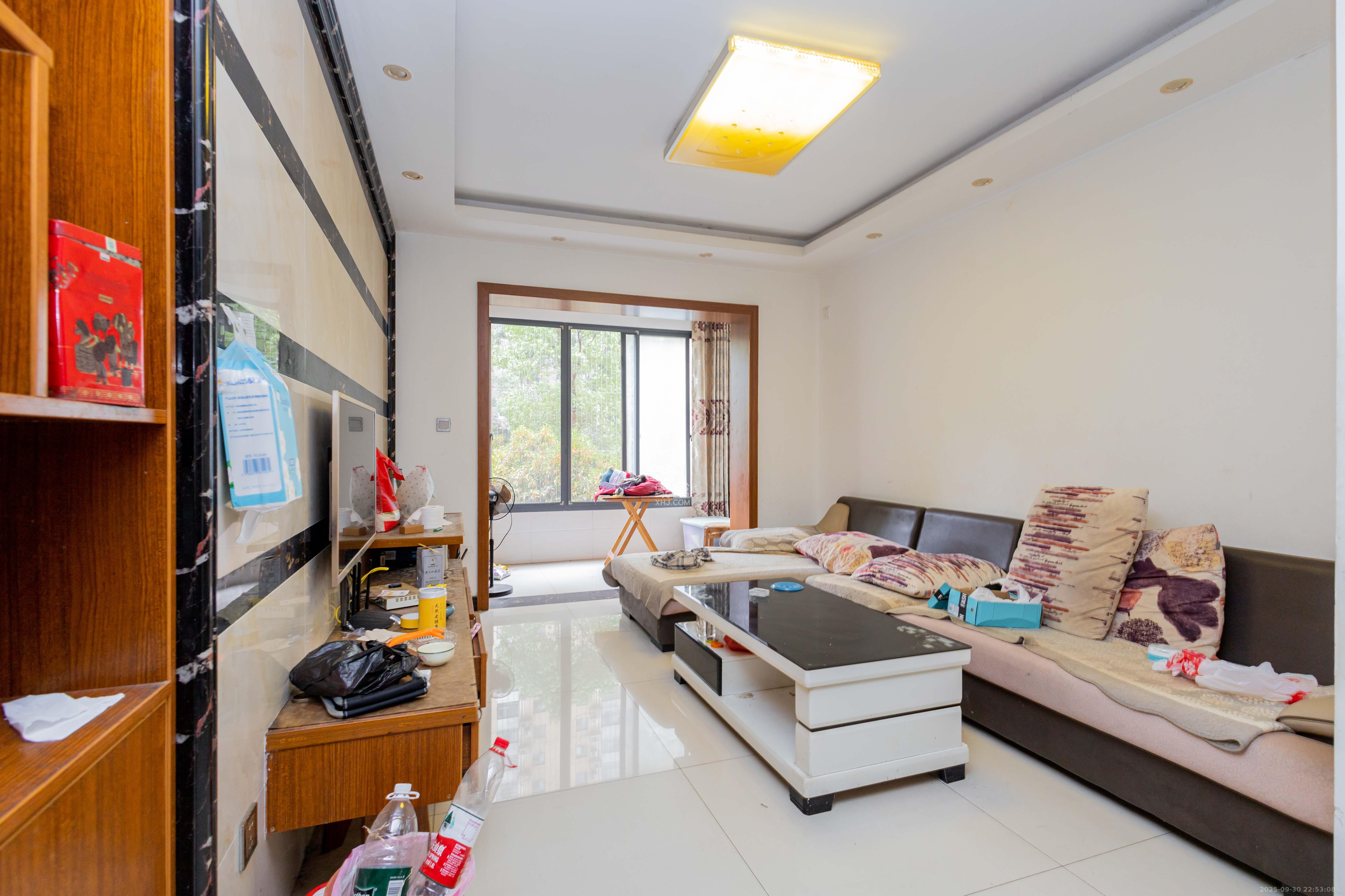 中国铁建国际城二期  2室2厅1卫    38.8万客厅