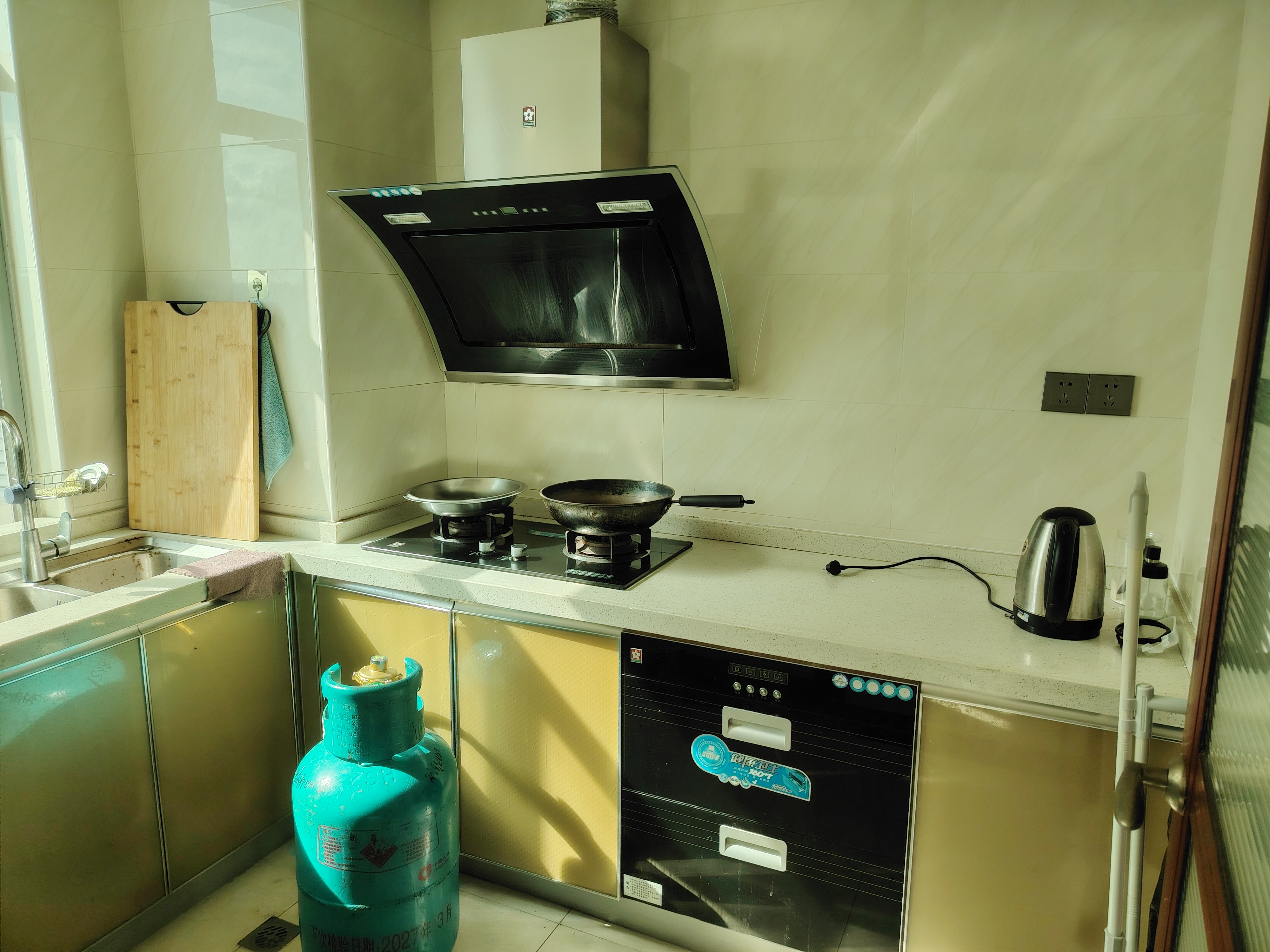 阳光巴洛克广场 2室2厅1卫 2400.0元/月 阳光巴洛克广场 2室2厅1卫 2400.0元/月室内图