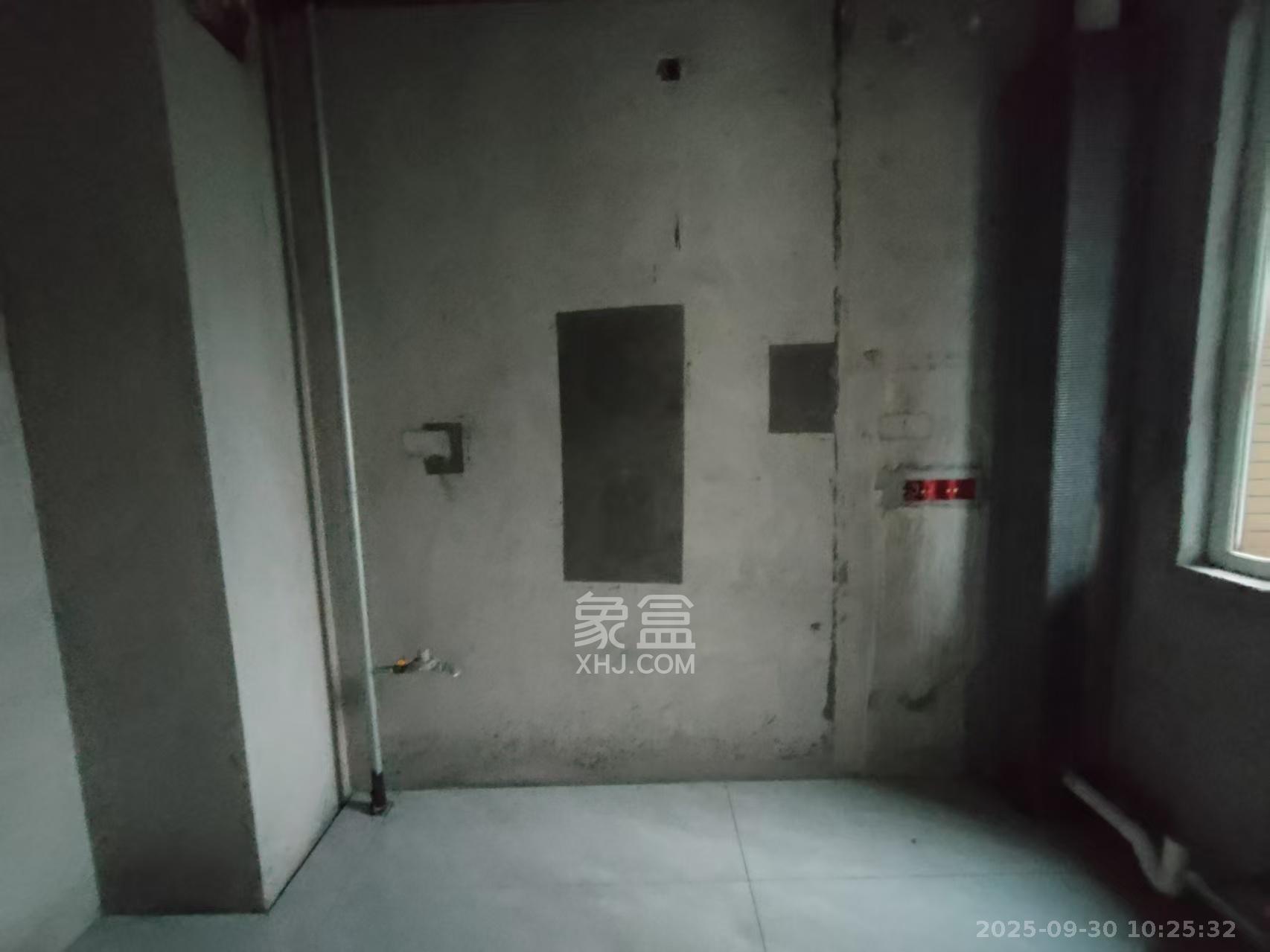 金地格林公馆 3室2厅2卫 3000.0元/月 金地格林公馆 3室2厅2卫 3000.0元/月室内图