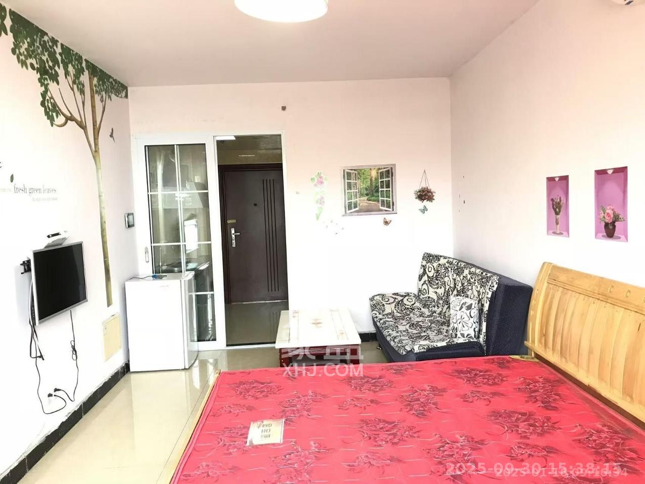 保利麓谷林语I区  1室1厅1卫    1200.0元/月室内图