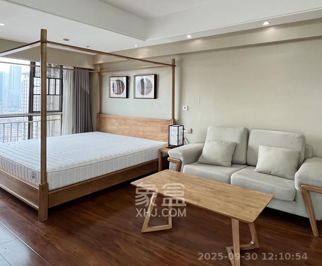 五一钻界  1室1厅1卫    2400.0元/月室内图