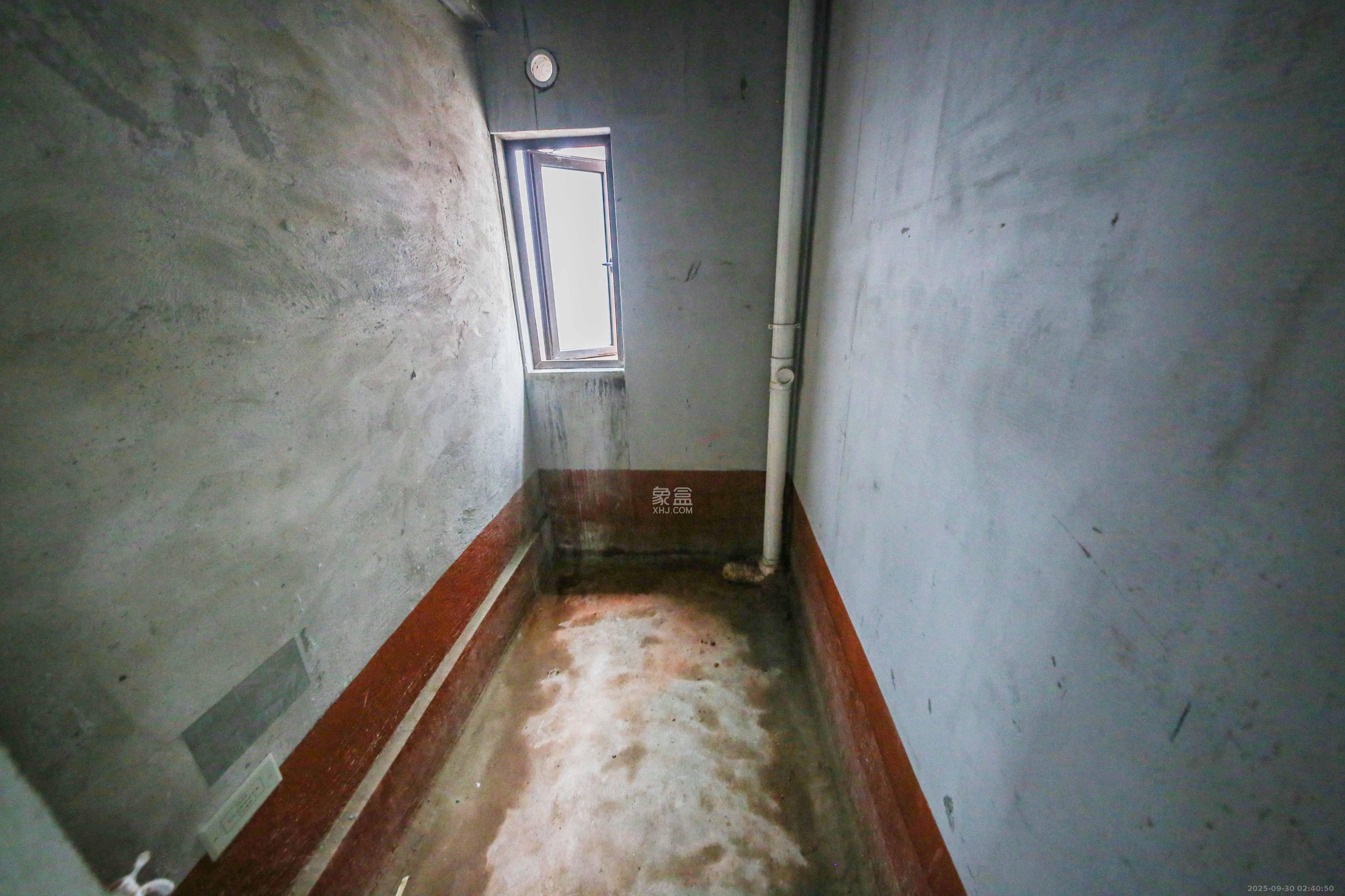 鑫远翡丽郡(鑫远翡丽雅苑) 5室2厅2卫 212.8万 鑫远翡丽郡(鑫远翡丽雅苑) 5室2厅2卫 212.8万卫生间