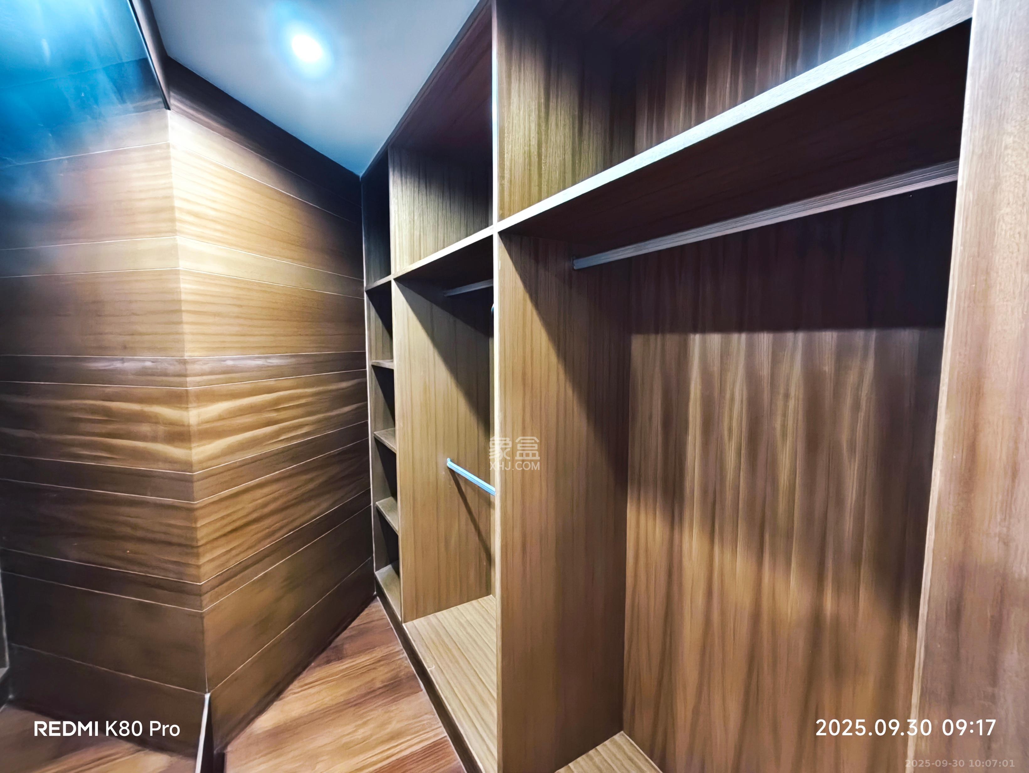 金色屋顶 5室2厅3卫 4500.0元/月 金色屋顶 5室2厅3卫 4500.0元/月室内图