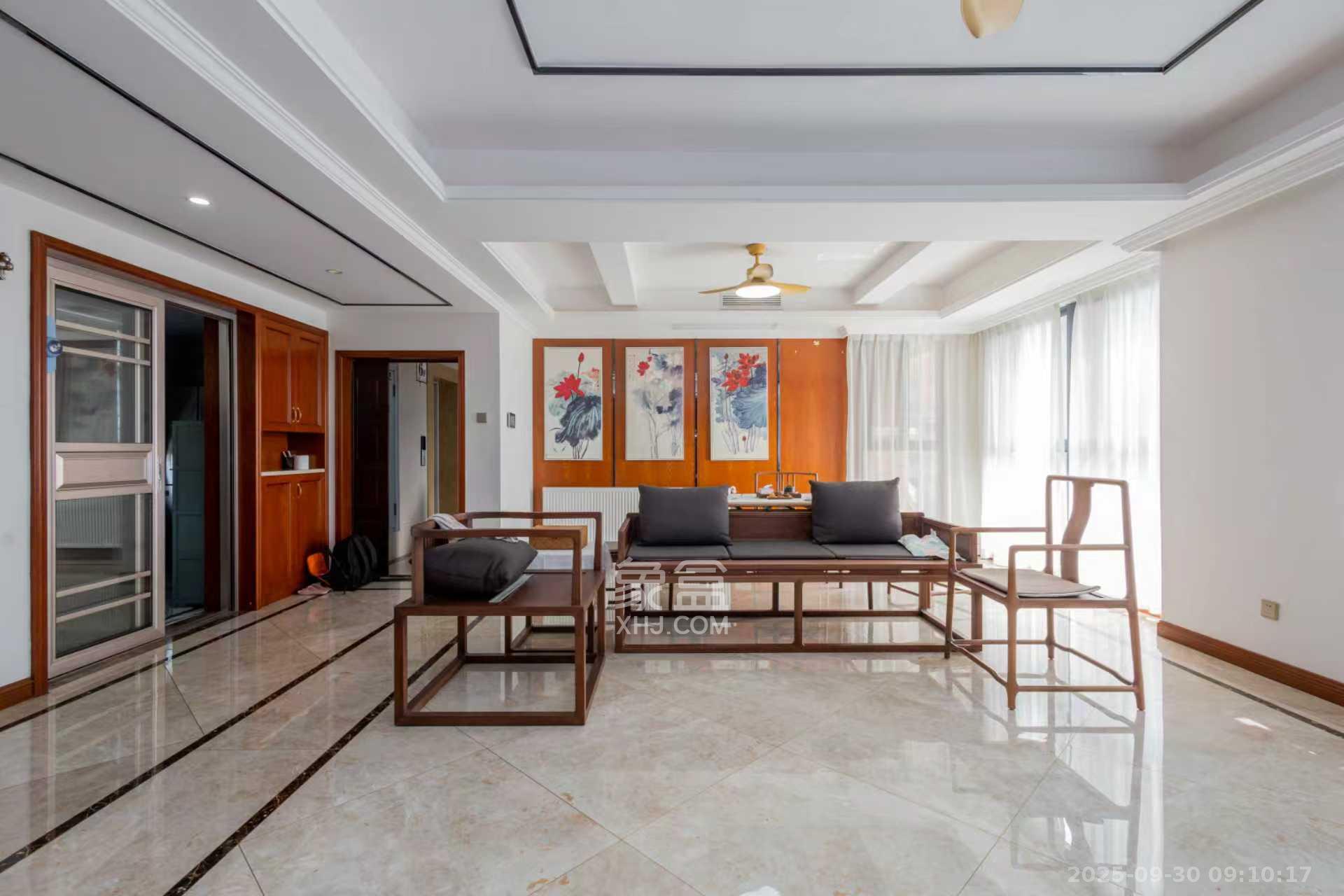 辉宏橄榄城 6室2厅2卫 4500.0元/月 辉宏橄榄城 6室2厅2卫 4500.0元/月室内图