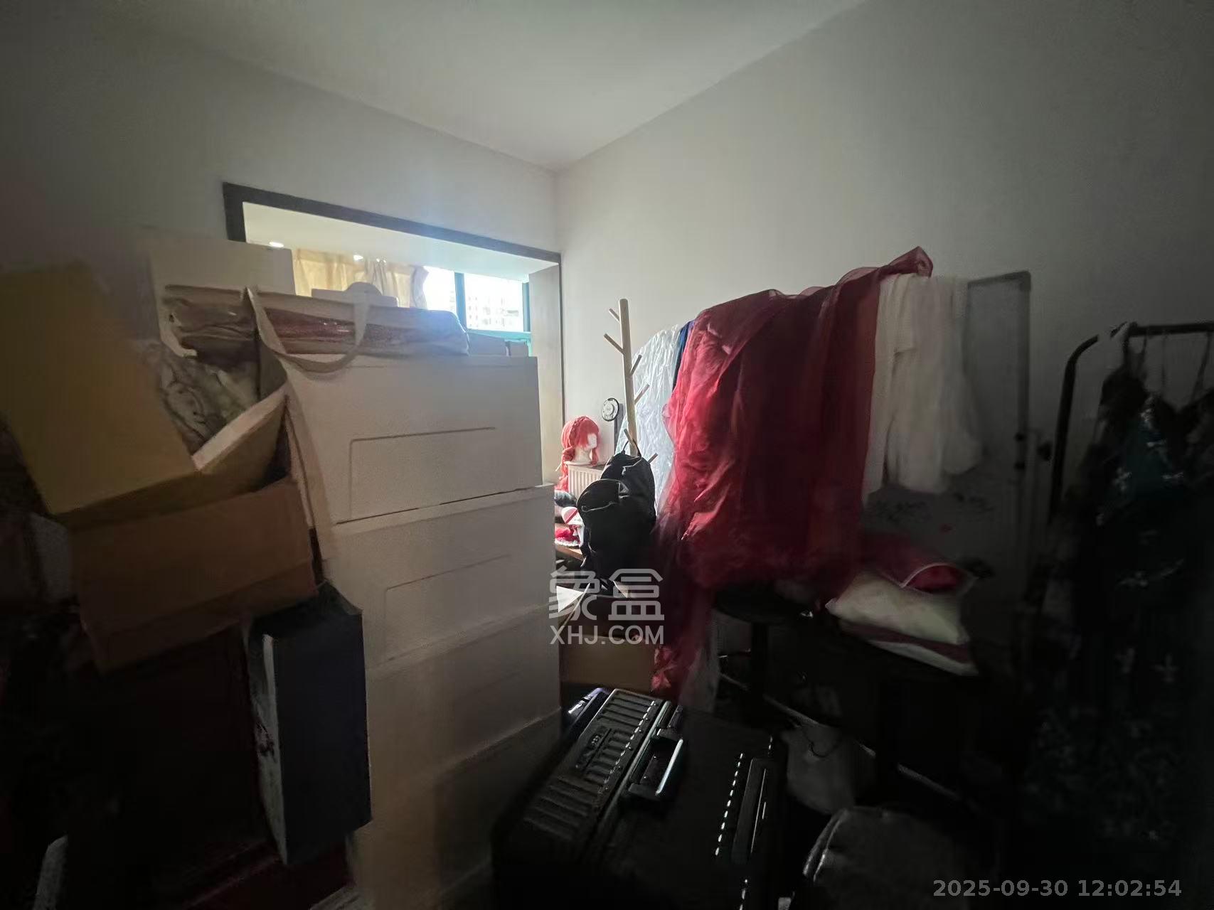 王府花园 4室2厅2卫 4300.0元/月 王府花园 4室2厅2卫 4300.0元/月室内图