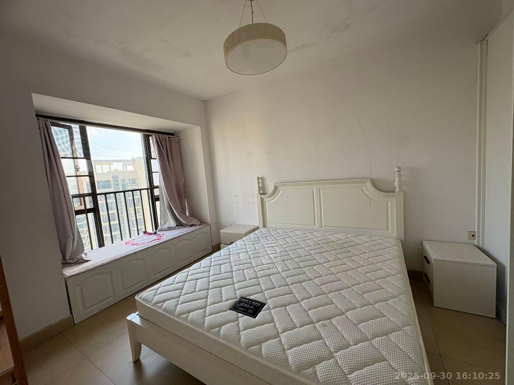 佳兆业金域天下二期 3室2厅1卫 1800.0元/月 佳兆业金域天下二期 3室2厅1卫 1800.0元/月室内图