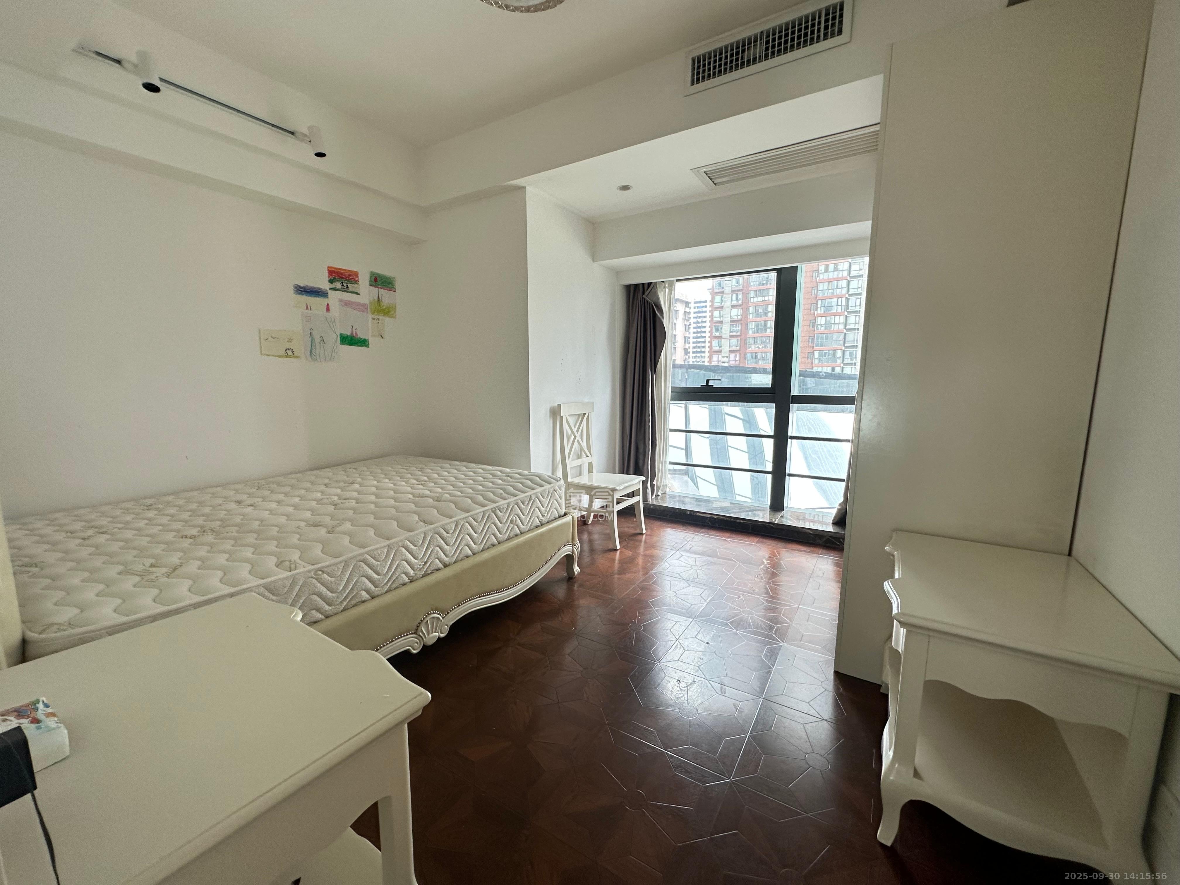 泊富公寓（泊富国际广场）  1室0厅0卫    3200.0元/月室内图