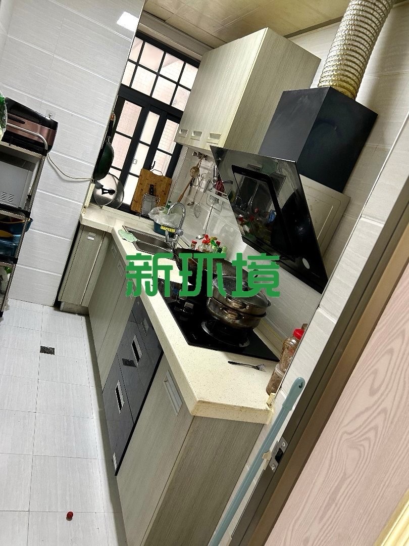 逸臣广场 2室2厅1卫 1600.0元/月 逸臣广场 2室2厅1卫 1600.0元/月室内图