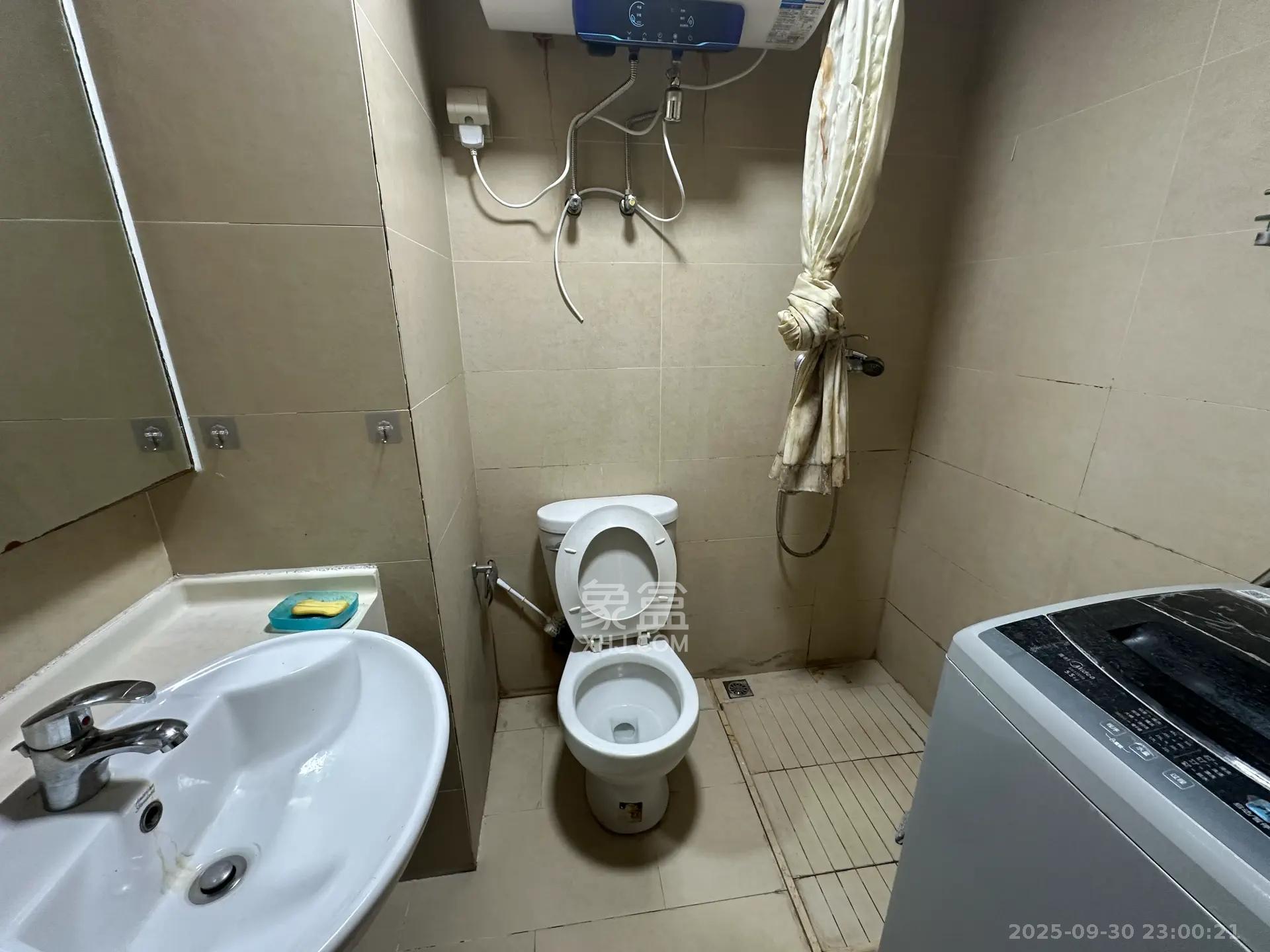 万科金色家园 1室1厅1卫 1200.0元/月 万科金色家园 1室1厅1卫 1200.0元/月室内图