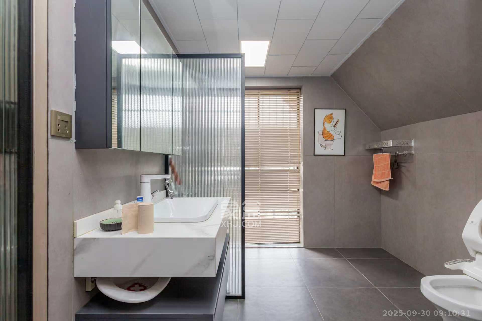 辉宏橄榄城 6室2厅2卫 4500.0元/月 辉宏橄榄城 6室2厅2卫 4500.0元/月室内图